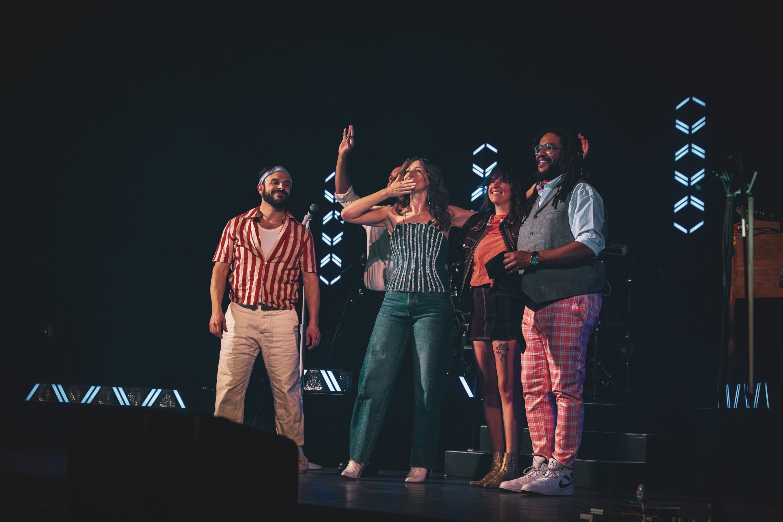 LakeStreetDive_04.08.26_AlbanyNY_ByEmmieCo_6522.jpg