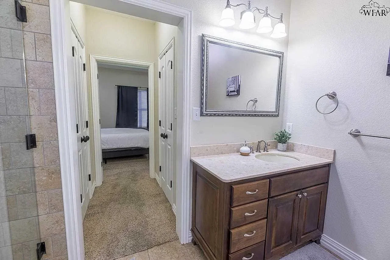 Downstairs Master Bathroom 4.webp