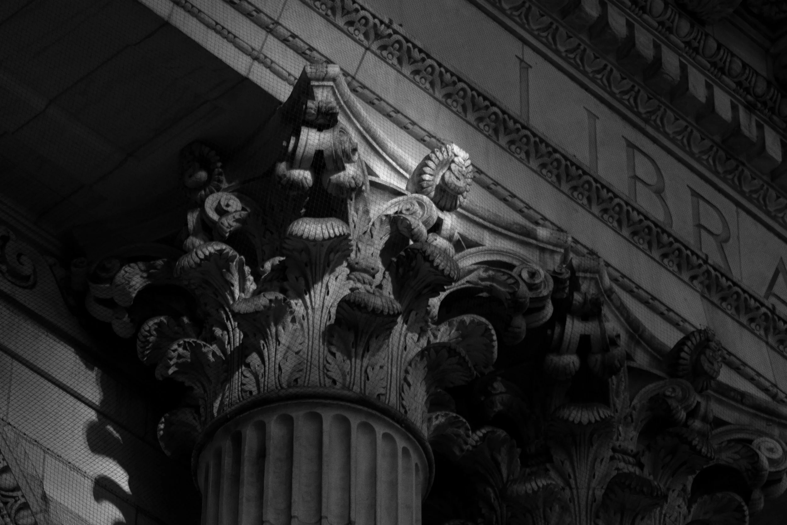 New York Public Library (B&W) | 07.08.26  7.jpg
