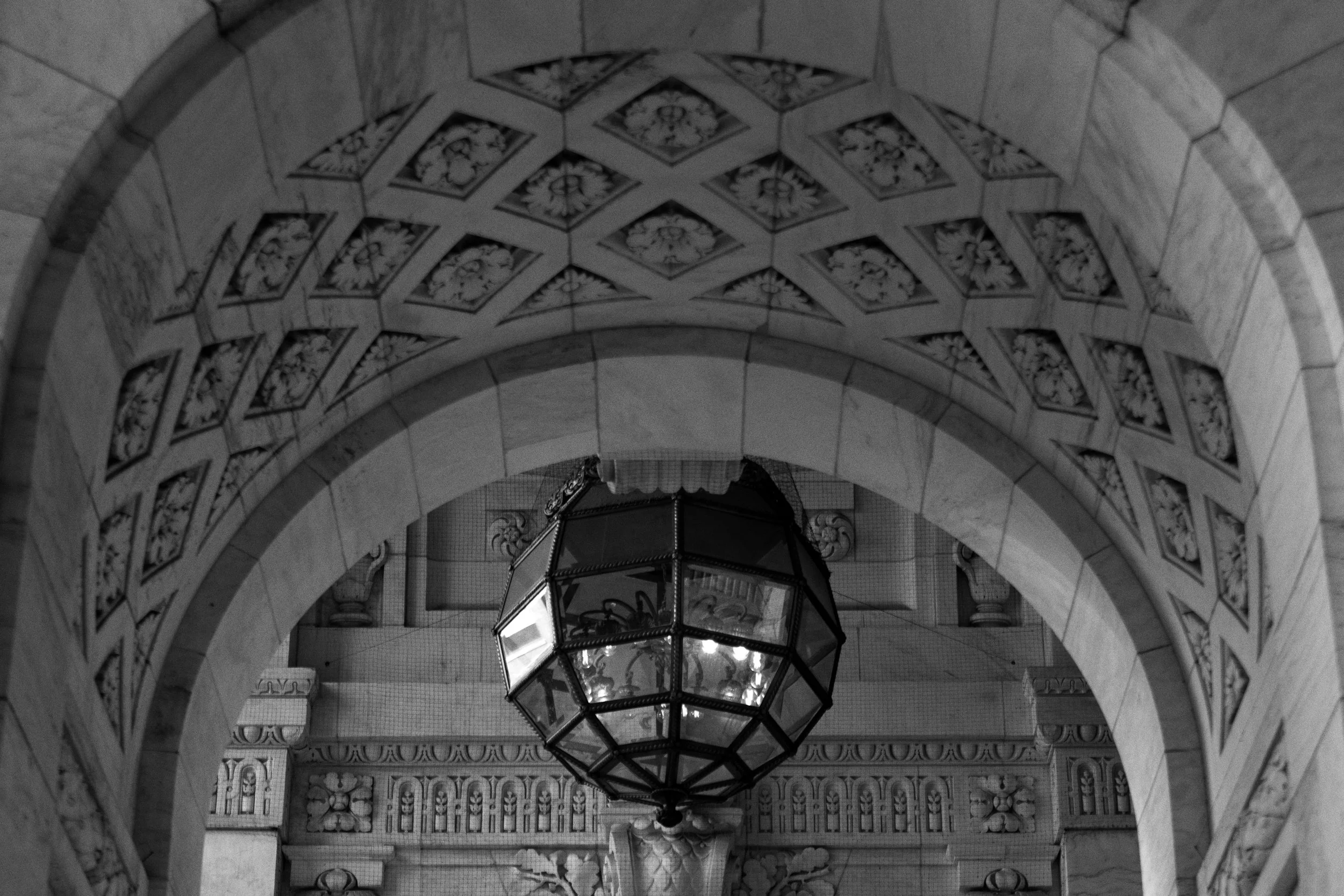 New York Public Library (B&W) | 07.08.26  19.jpg