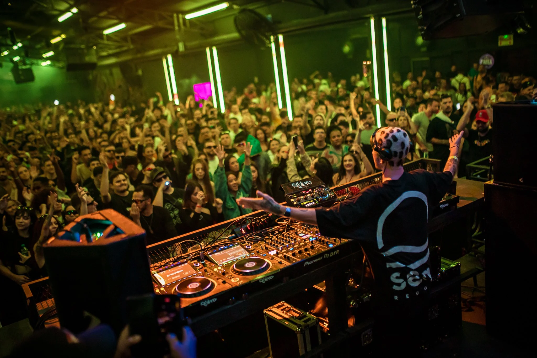 KOBBAIA AT SURREAL - BELLS STAGE_01.JPEG