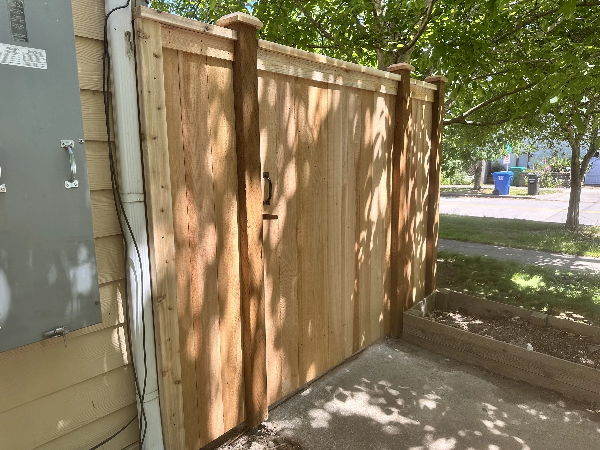 Board-on-Board Fence "Gate"