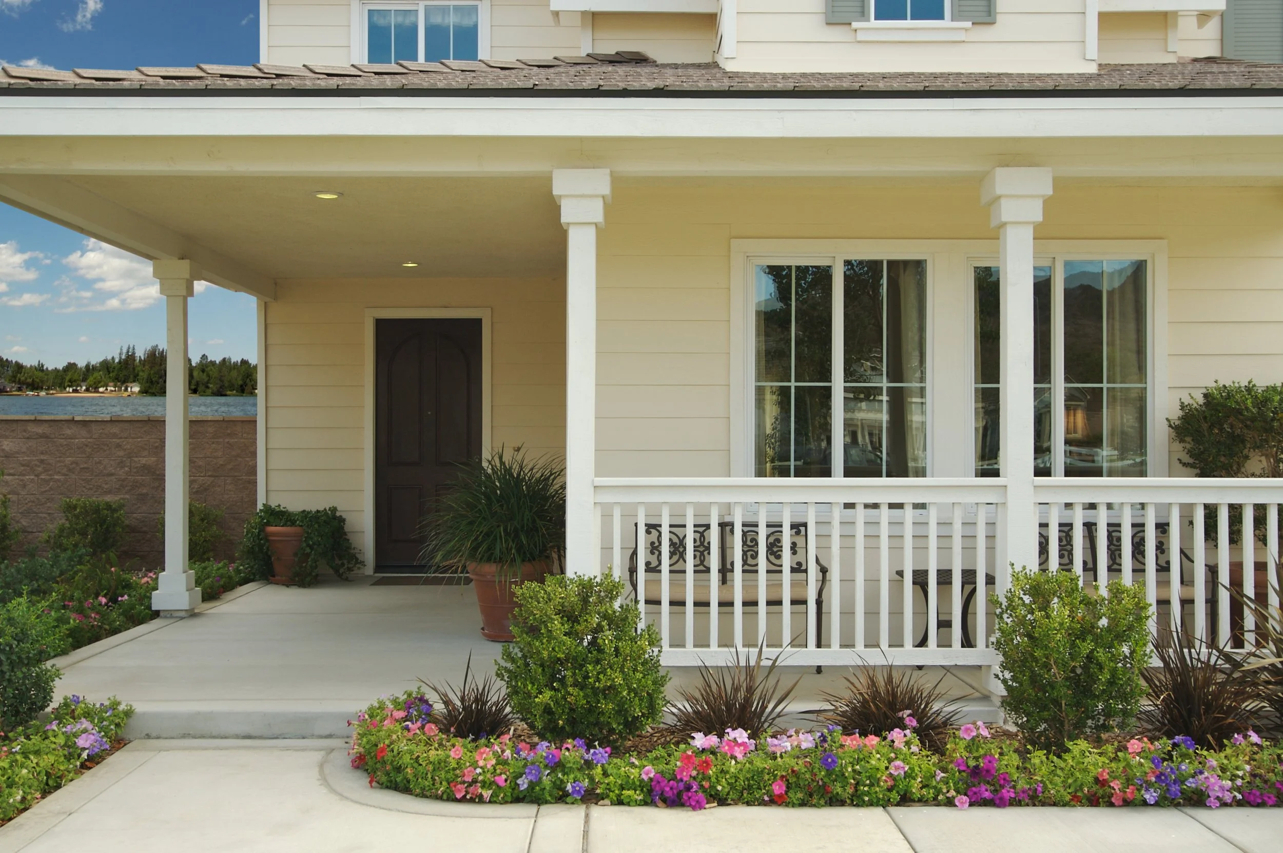 Clean front porch of a home
