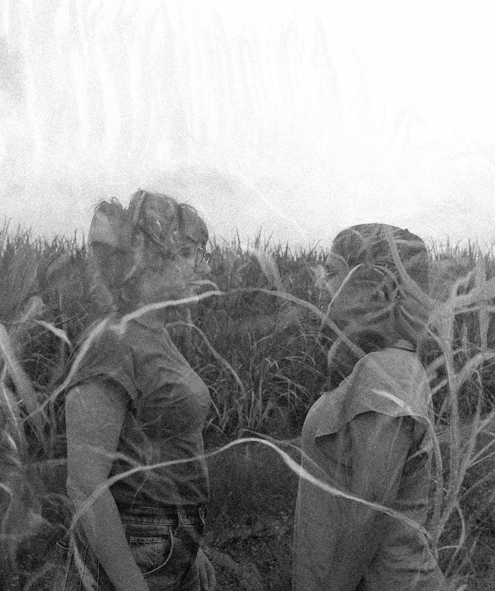 Field Walk: The Mound Collective [Geraldine Balcazar Cabrera and Chelsea Jewell]