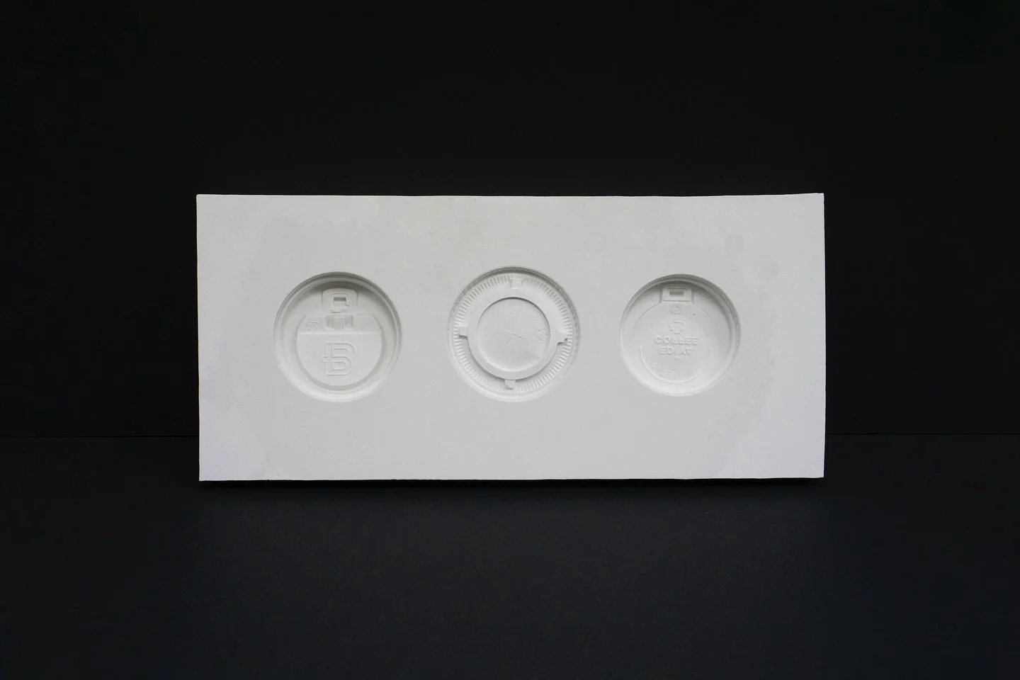 Their Own Story

Nature gives rise to objects in distinct forms and structures, each carrying its own narrative of origin.
The artificial objects of contemporary life also contain stories, yet they are often consumed only for their function.
Everyday