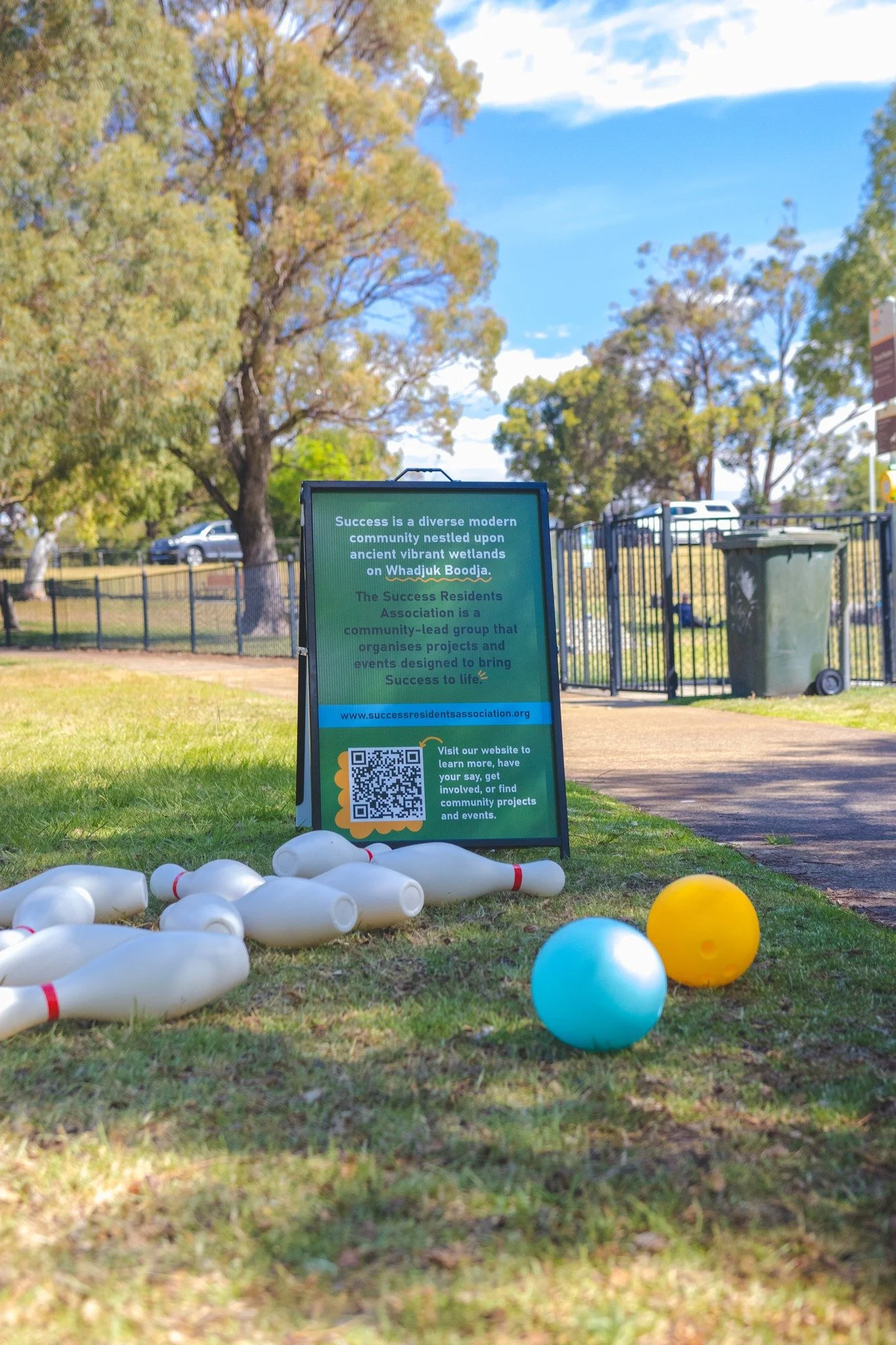 🎳🌞🤲 Thanks @treebycommunityassociation for loaning us your giant games at our recent events! It's awesome to get to work with other vibrant community groups within the @cityofcockburn!