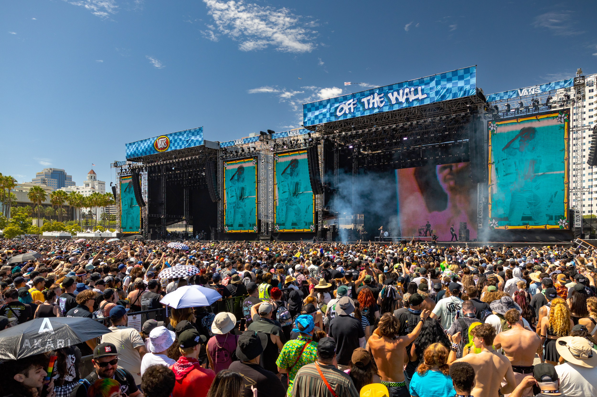 Vans Warped Tour 2026 in Long Beach by Insomniac Events. AKARI LED Video Walls
