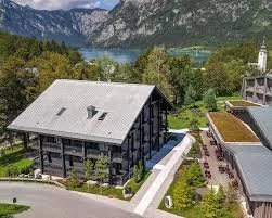 Slovenia 3.jpg