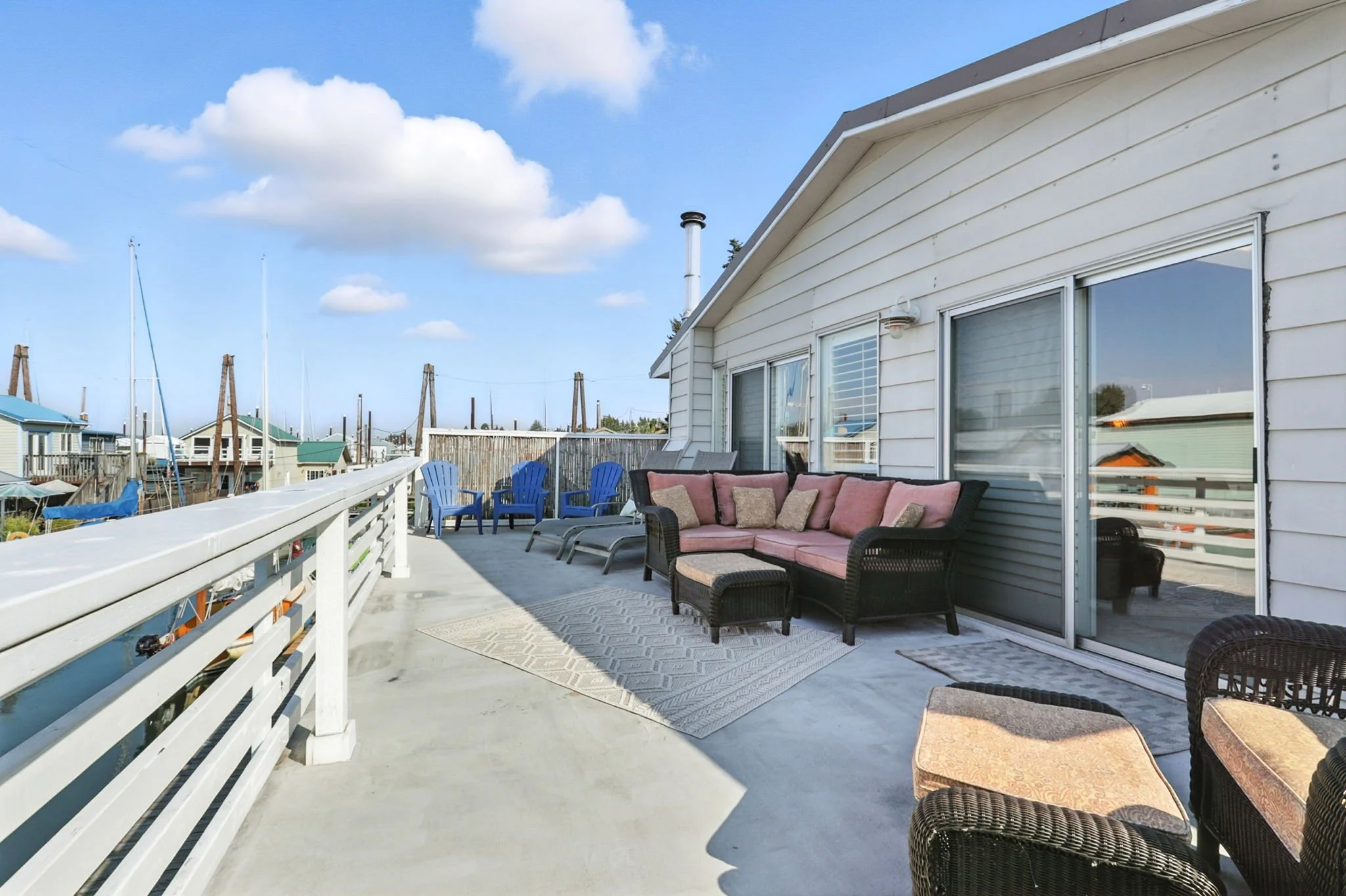 31-web-or-mls-Address Here-28.jpg