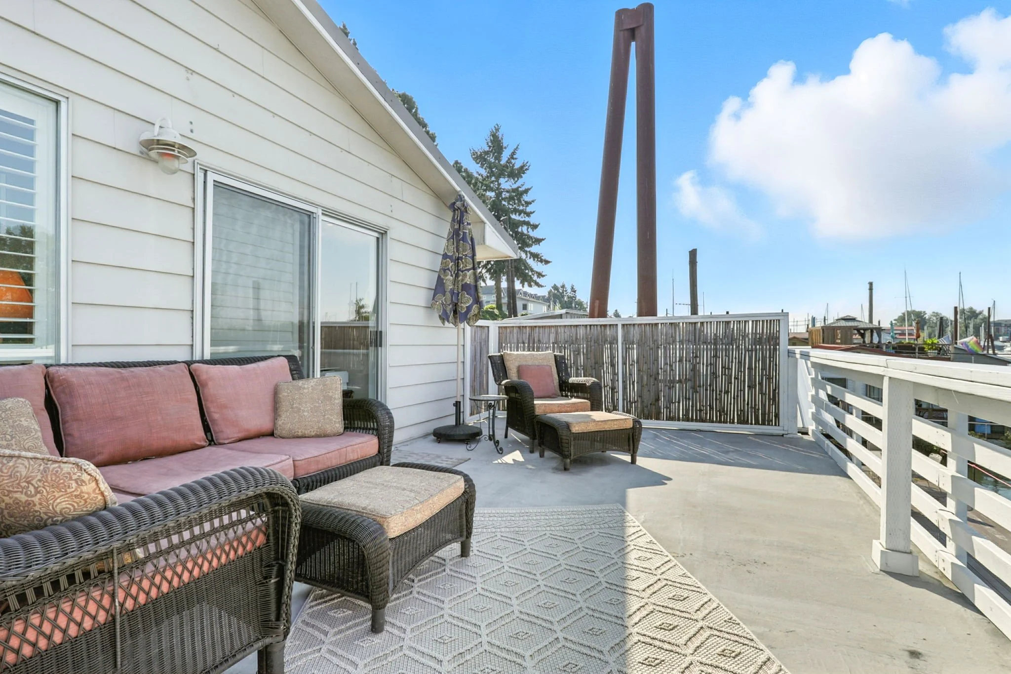 33-web-or-mls-Address Here-30.jpg