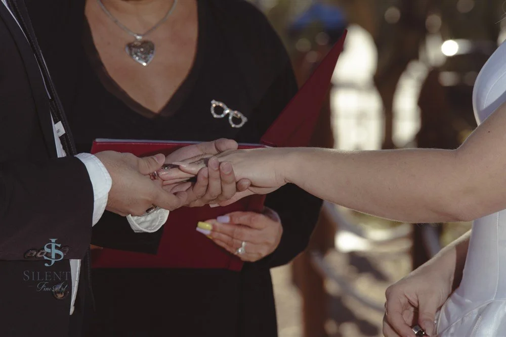 Silent J Fine Art-elopement-love-couple-wedding-4.jpg