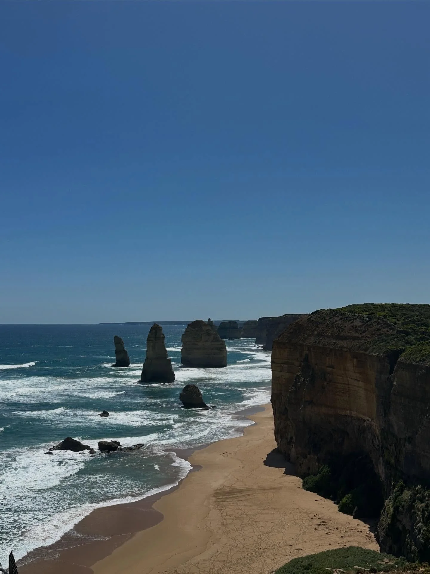 🌊 Surf, Road Trip &amp; Coastal Dreams &mdash; The Great Ocean Road Experience 🌅

Dates &ndash; 26th to 27th Sept 2026

Studying in Australia? This is the road trip you&rsquo;ll tell everyone back home about.

The Great Ocean Road is one of Austral