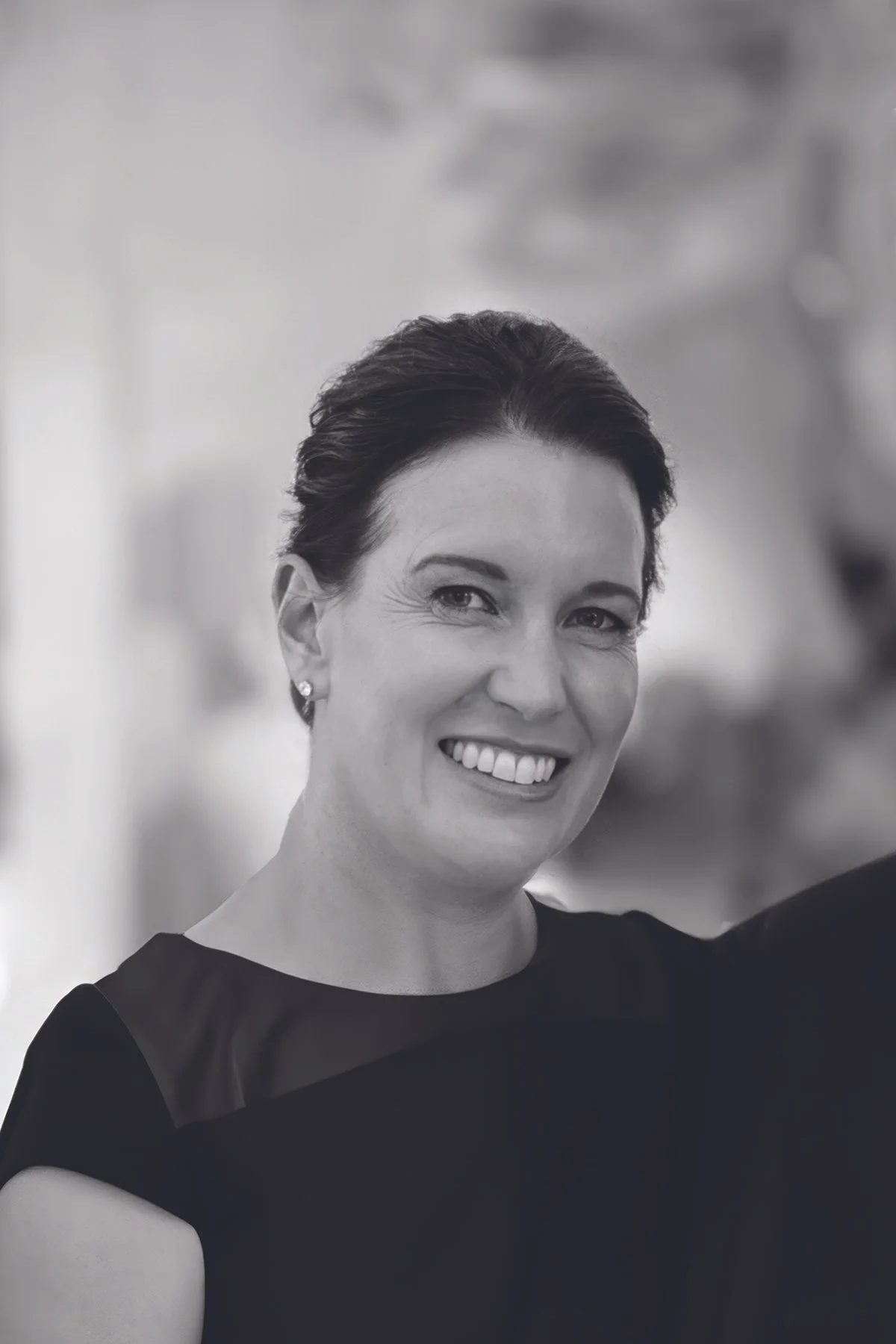 Carolyn Mouat, co-author of Gold Under The Manuka