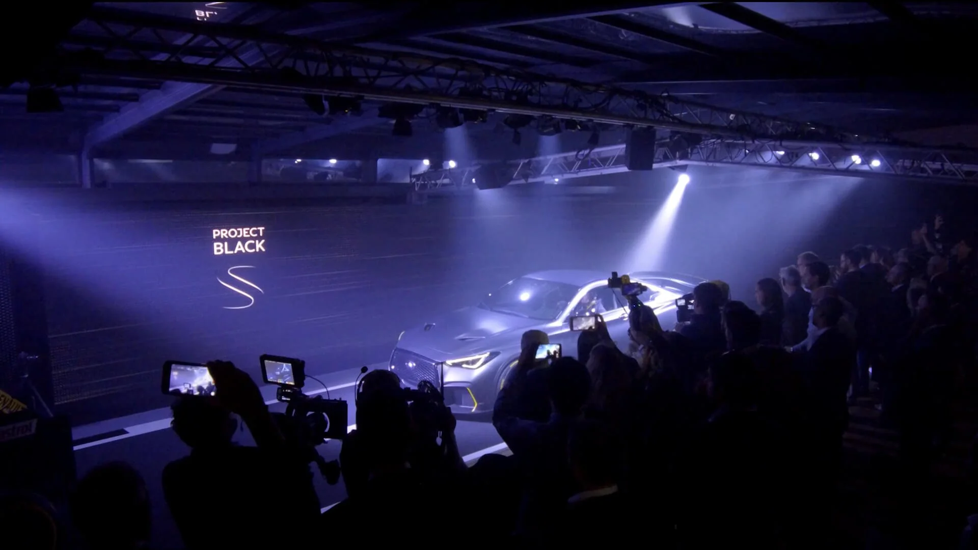 INFINITI_BLACK_S.13.jpg