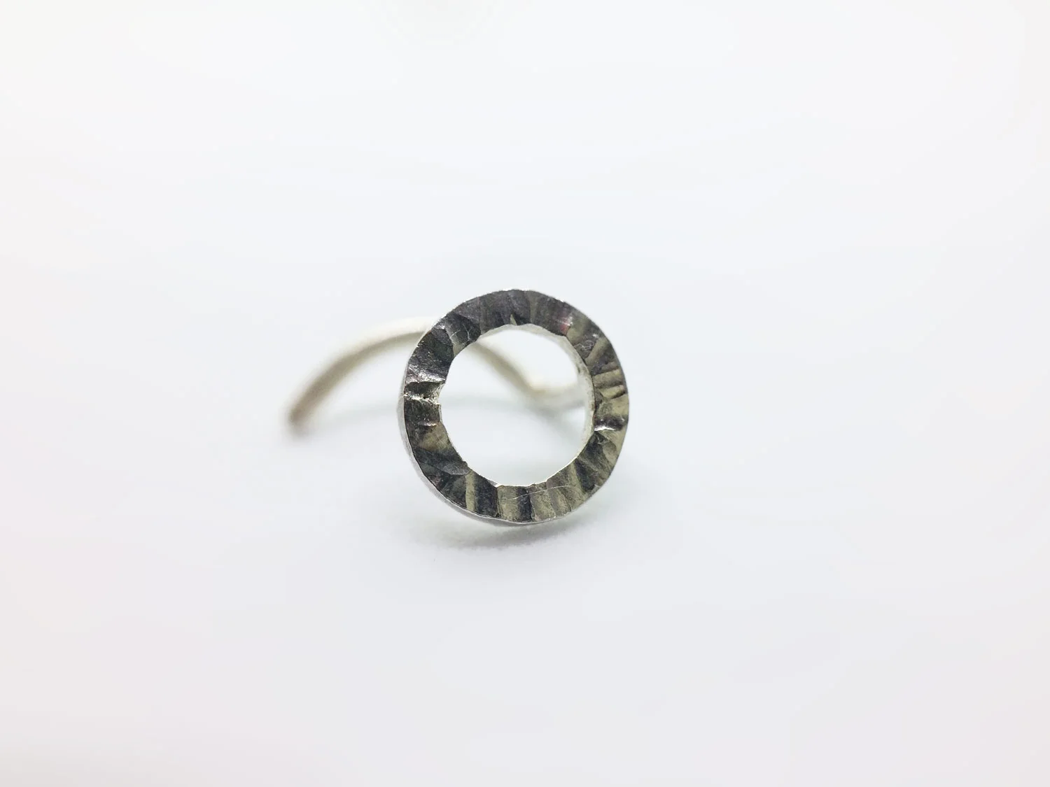 handmade symbolic circle nose pin