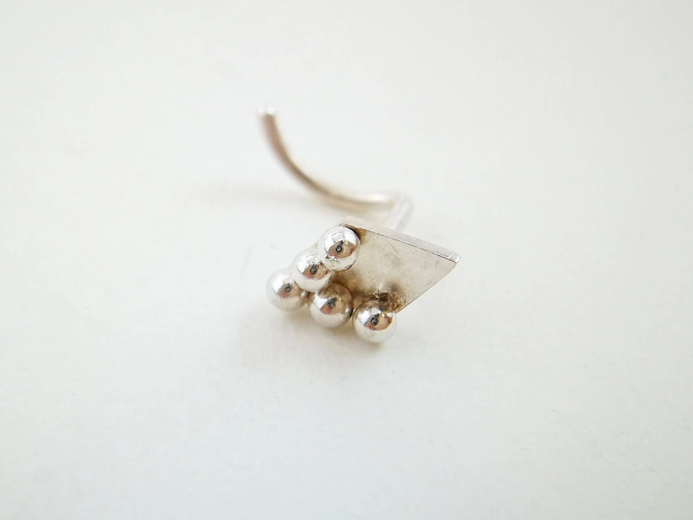 art-deco-diamond-nose-stud-victoria-grace-silversmith.jpg