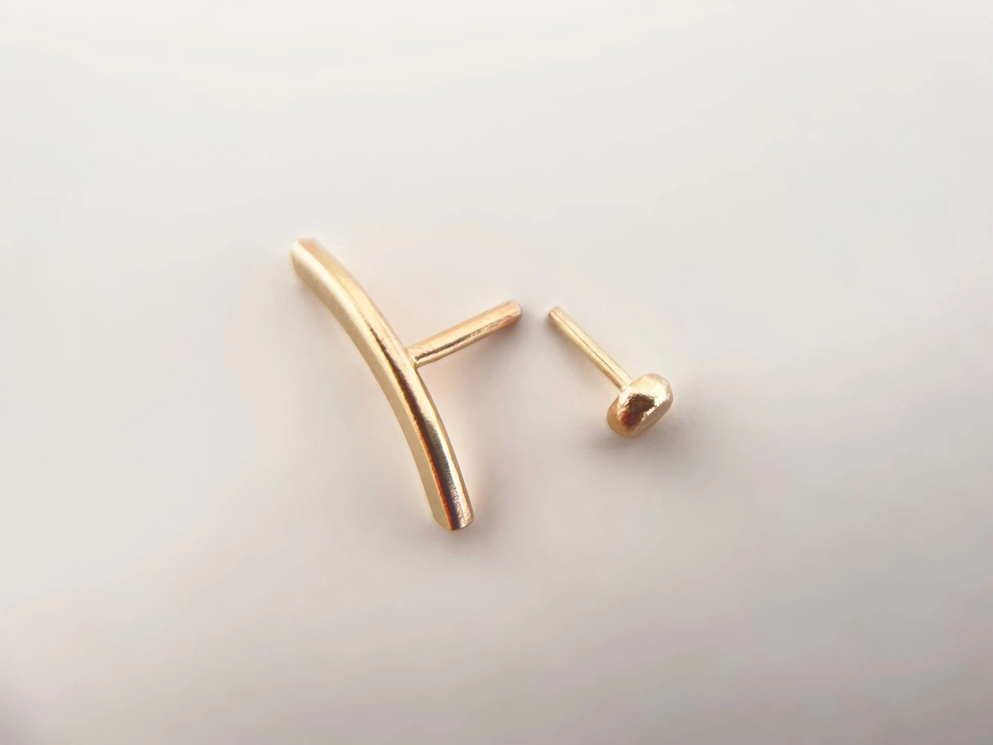 9ct-gold-conch-earring-handmade-victoria-grace.jpg
