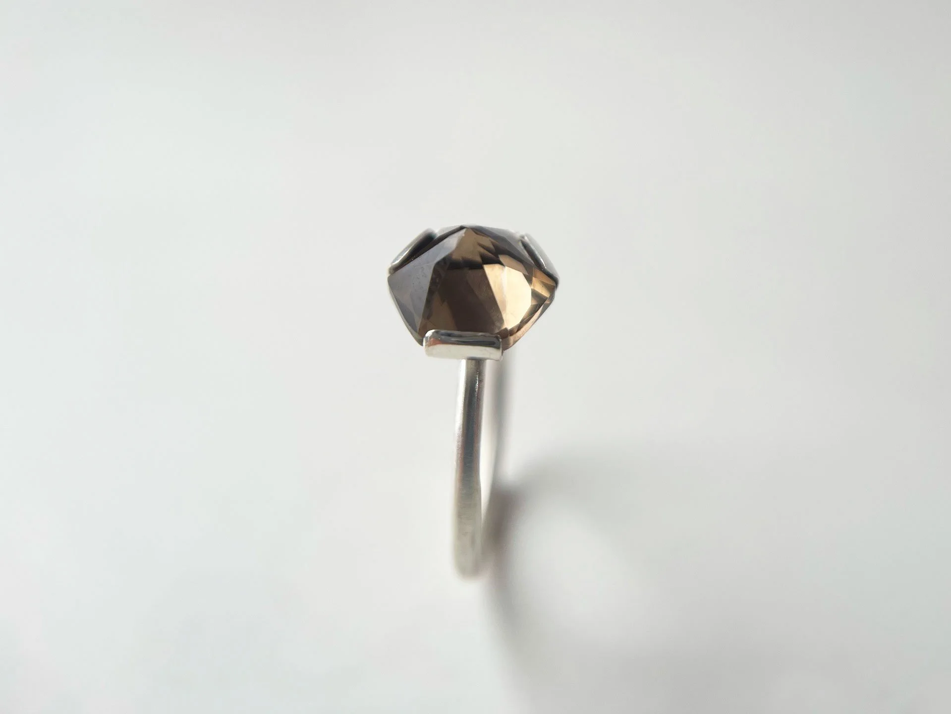 smoky quartz pyramid ring upright close up