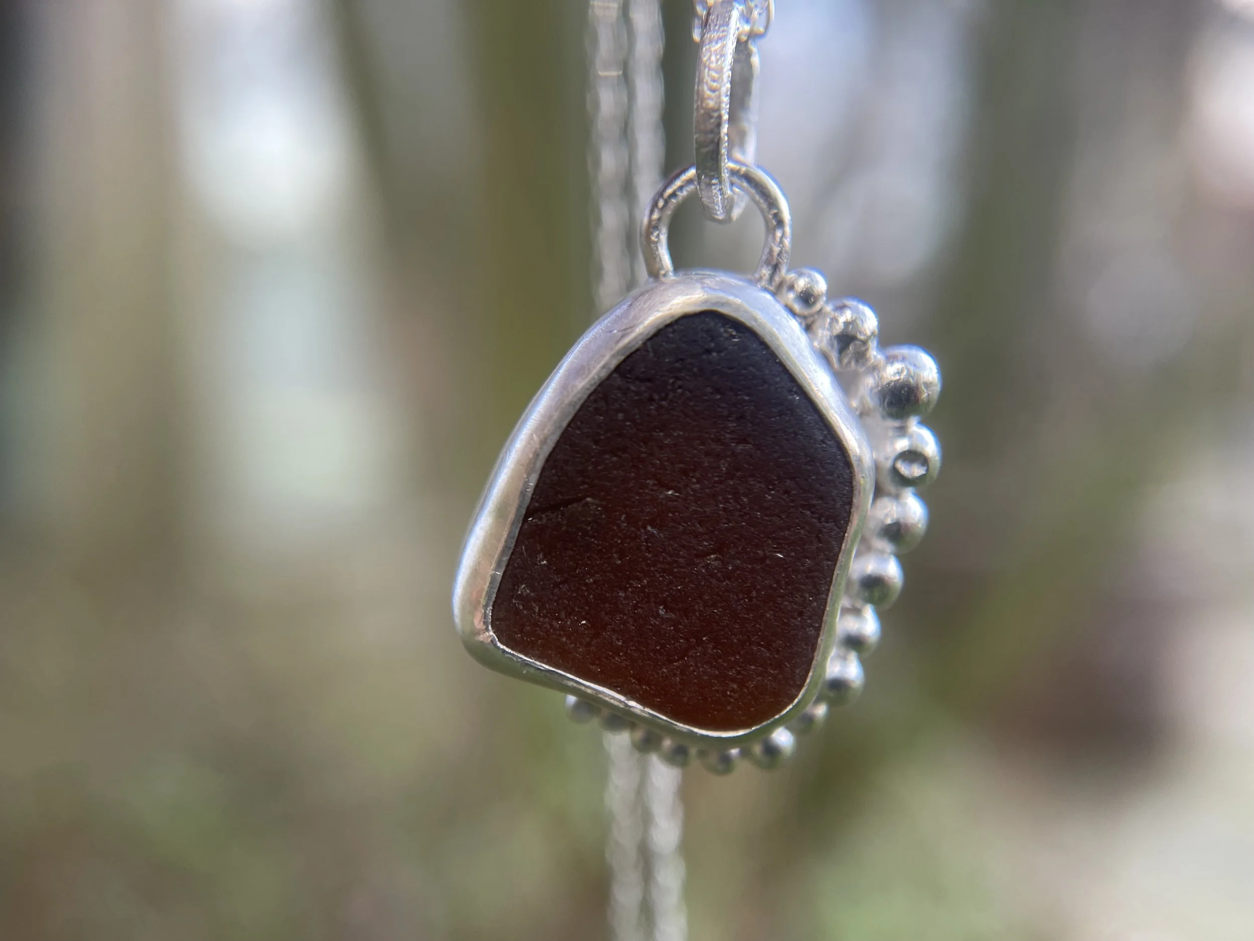 Devon sea glass necklace close up