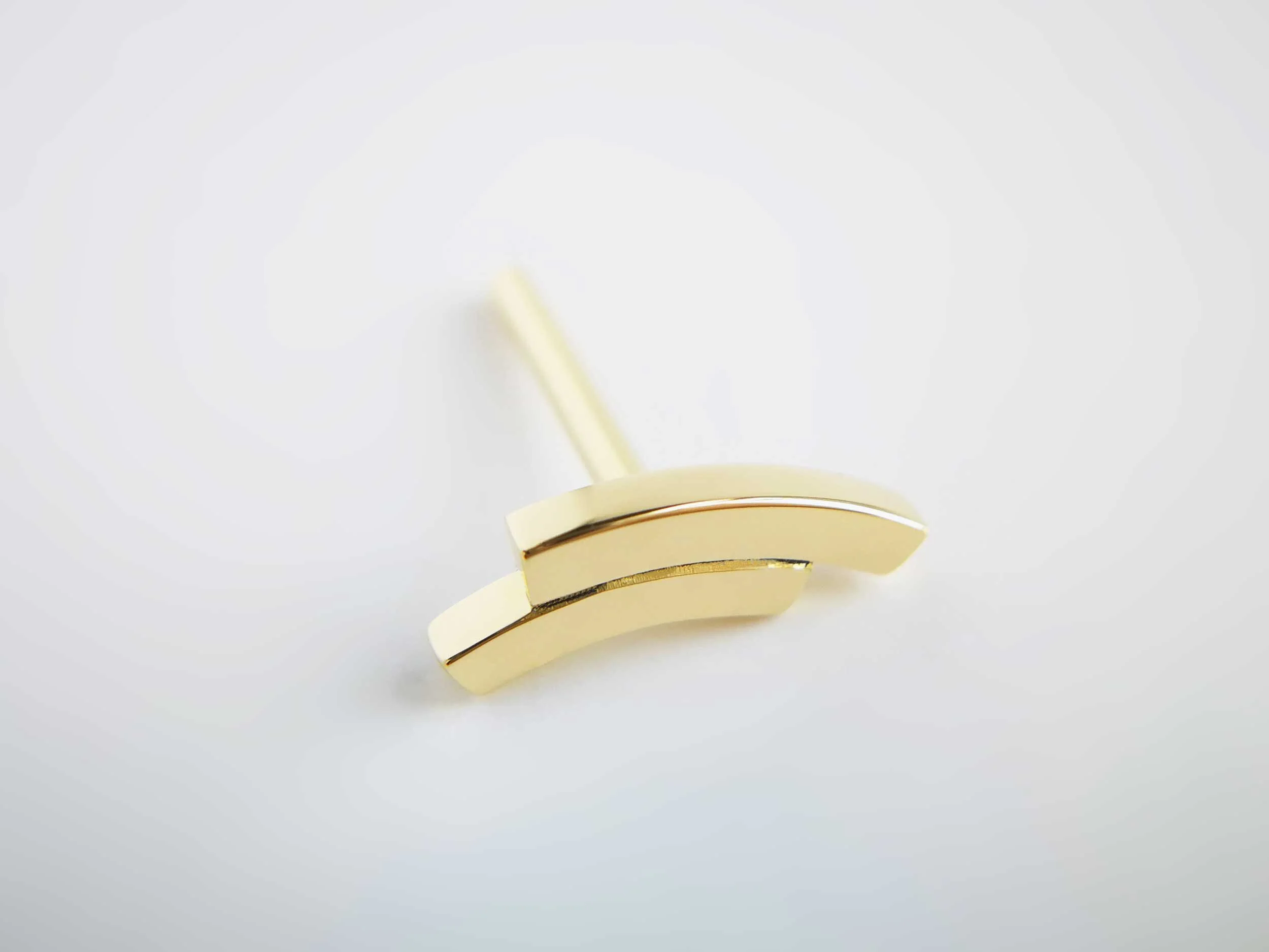 solid-gold-helix-earring-handmade-victoria-grace-silversmith.jpg