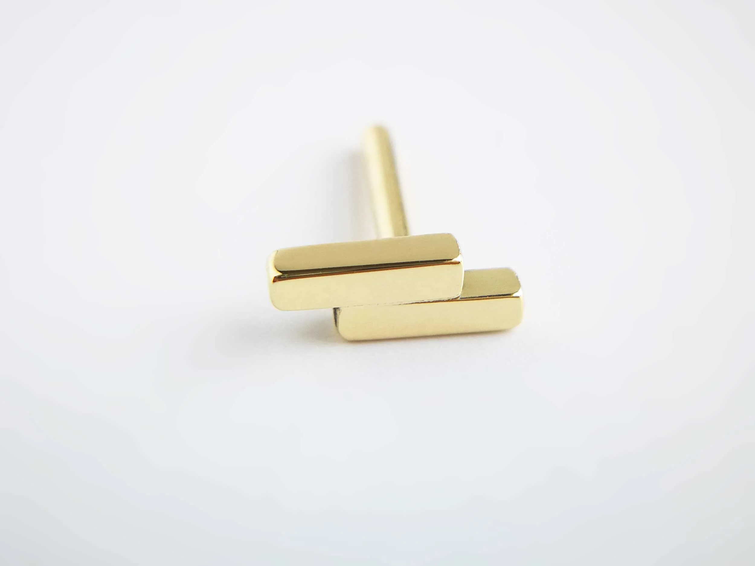 solid yellow gold bar stud luxury piercing jewellery victoria grace