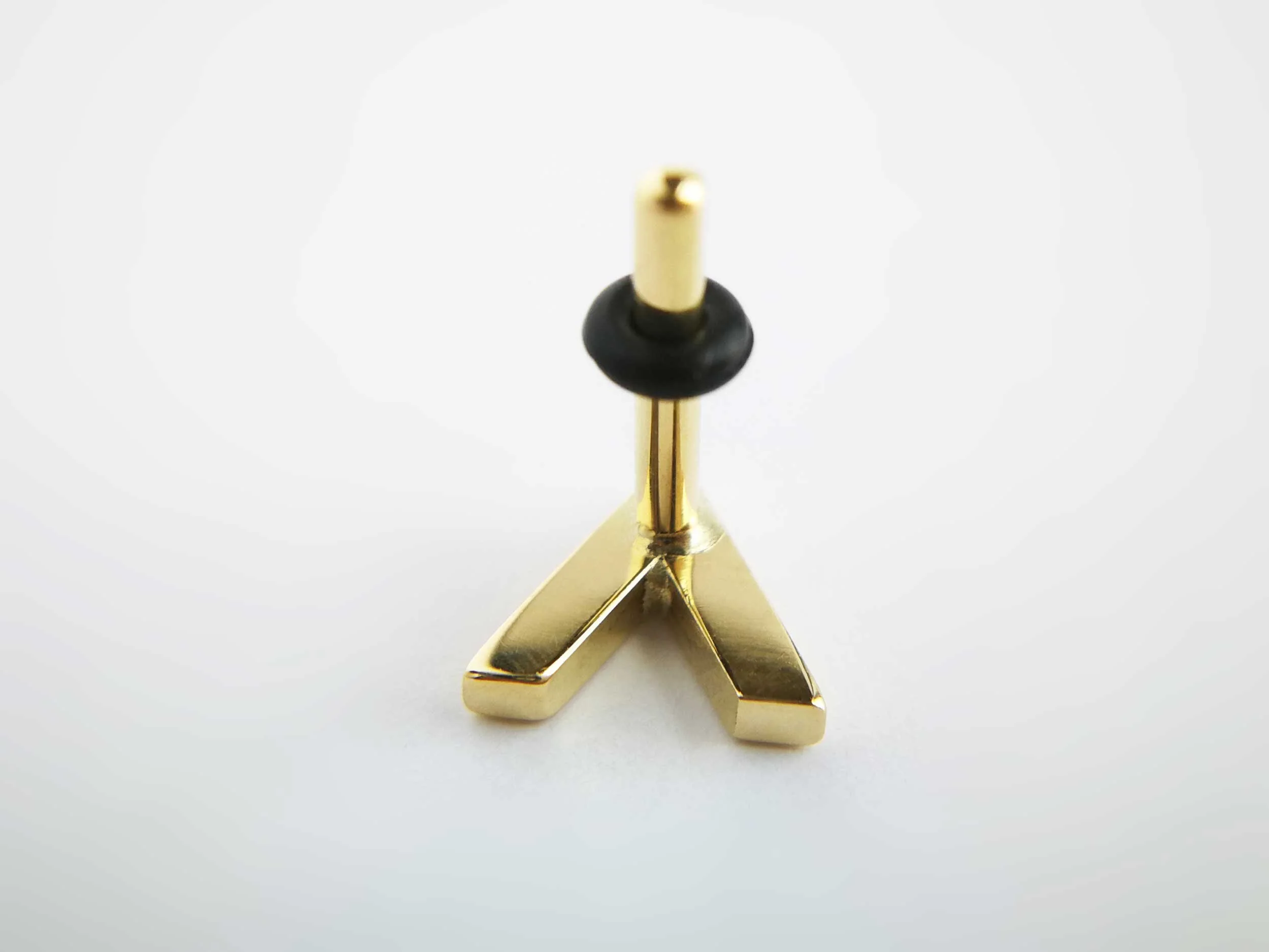 18ct gold piercing earring on white background handmade victoria grace jewellery