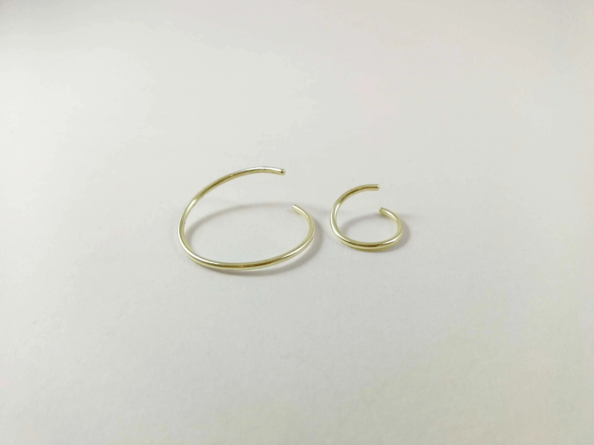 solid-GOLD-endless-hoop-conch-piercing-jewellery.jpg