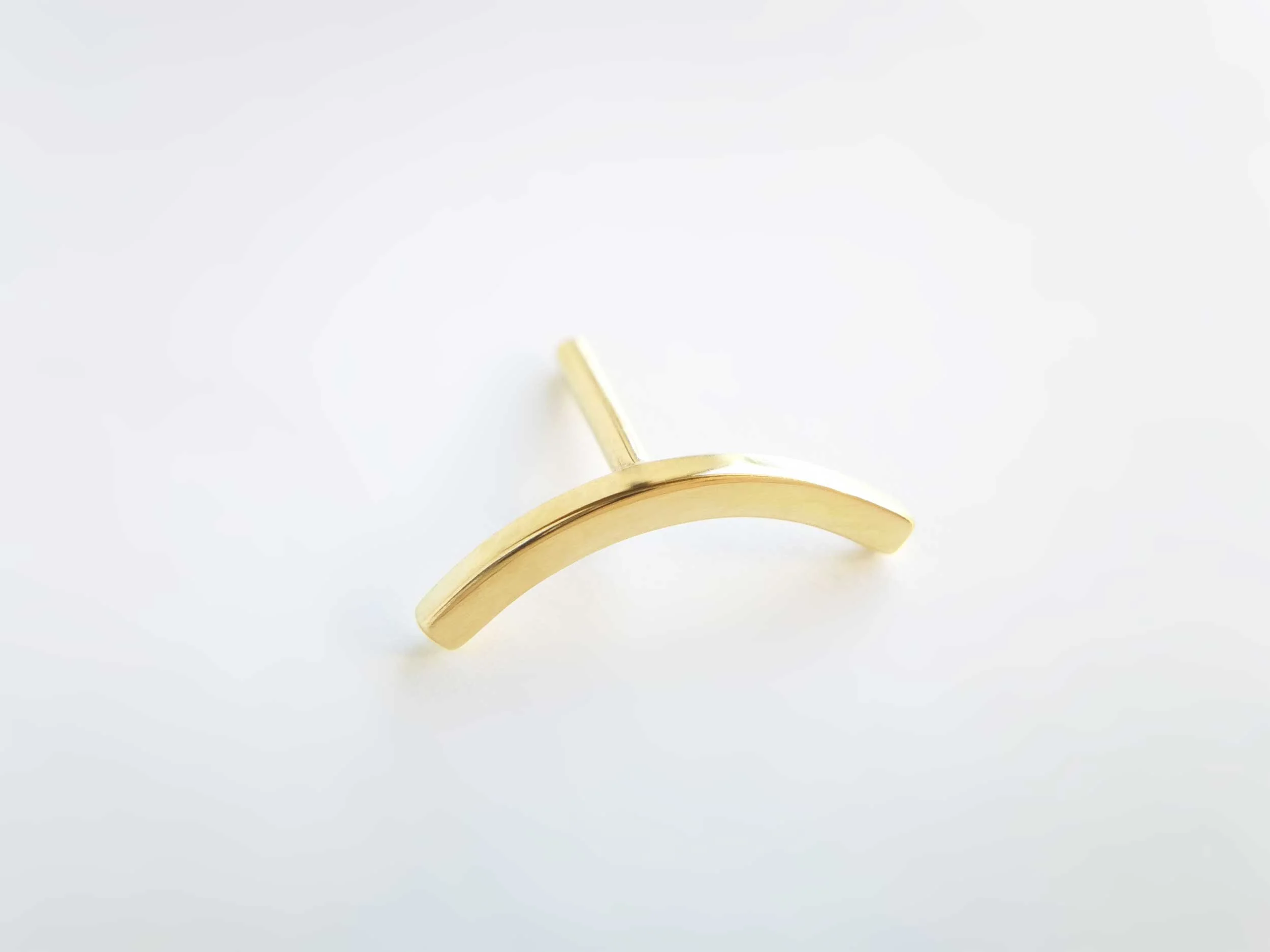 18k yellow gold conch bar handcrafted piercing jewellery