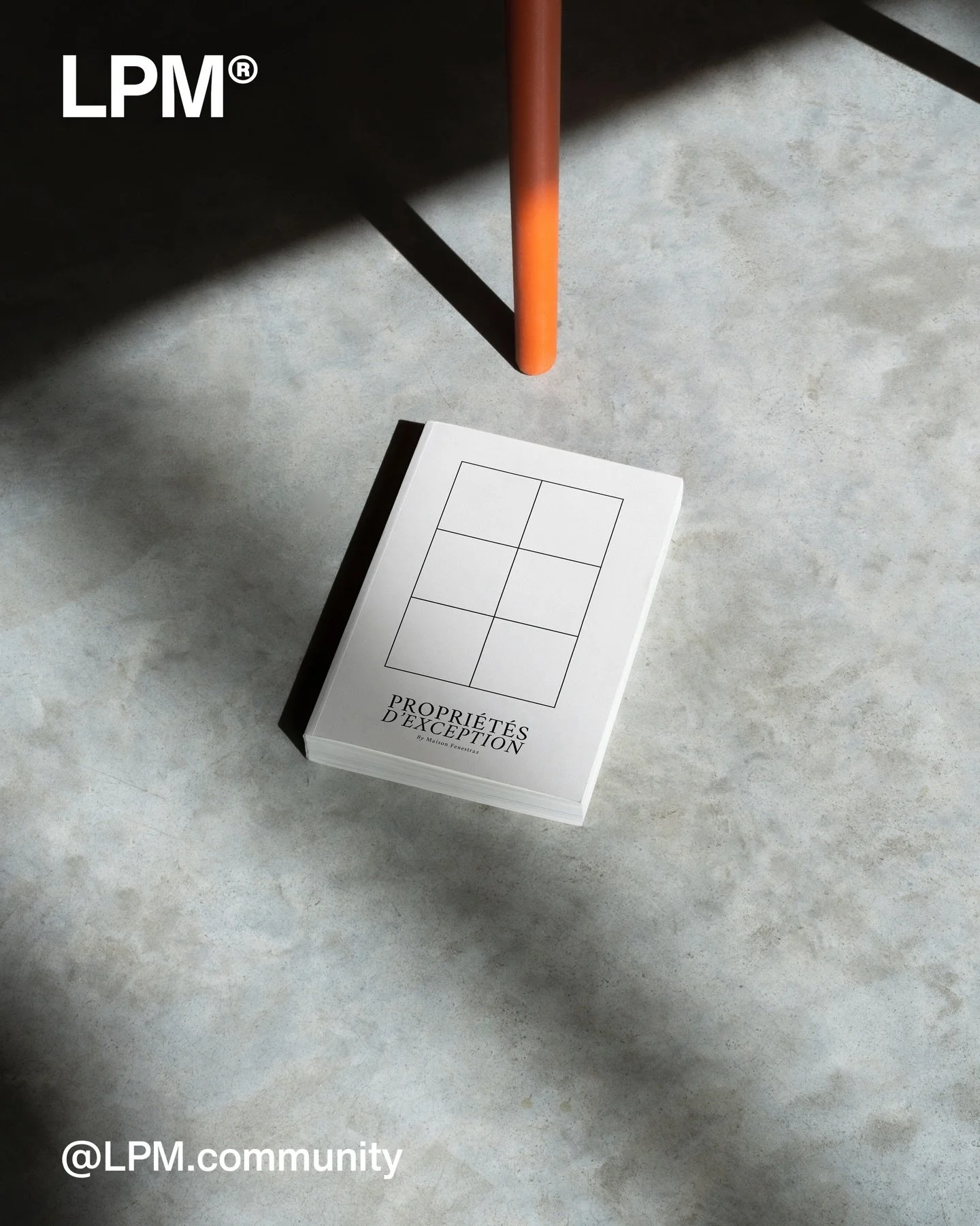 LPM&reg; crea: Branding

Para PROPRI&Eacute;T&Eacute;S D&rsquo;EXCEPTION, desarrollamos un universo visual donde menos es m&aacute;s. Departamentos de lujo en los Alpes franceses que hablan por s&iacute; solos.
Mantuvimos la tipograf&iacute;a madre d