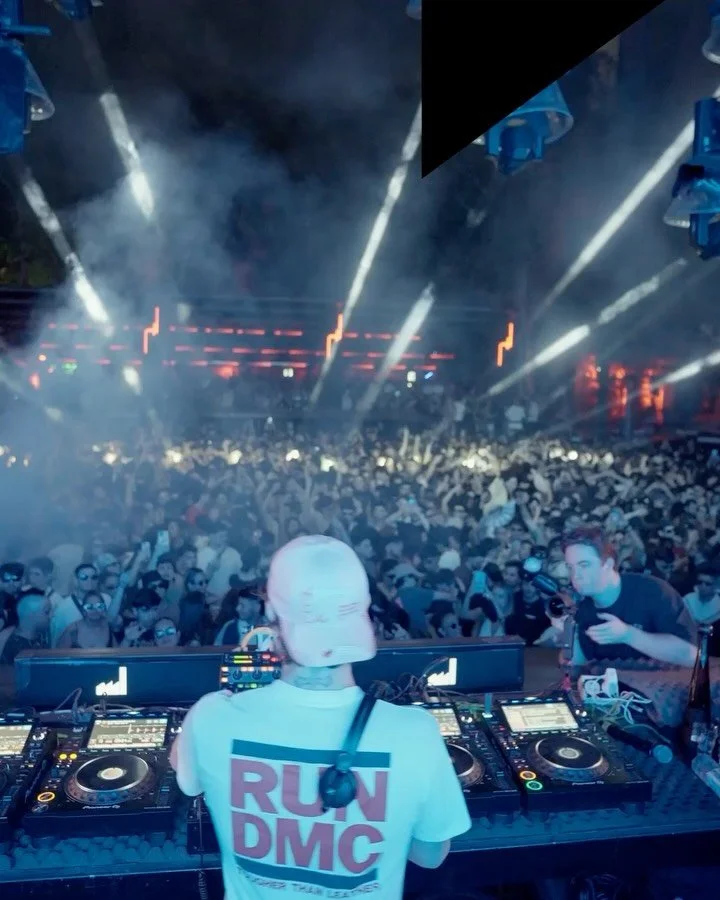 LPM&reg; crea: Re-branding de @lafabricacordoba

En LPM replanteamos La F&aacute;brica desde adentro hacia afuera.
Recuperamos sus elementos base, simplificamos el sistema visual y dejamos que el espacio y su identidad sean los verdaderos protagonist