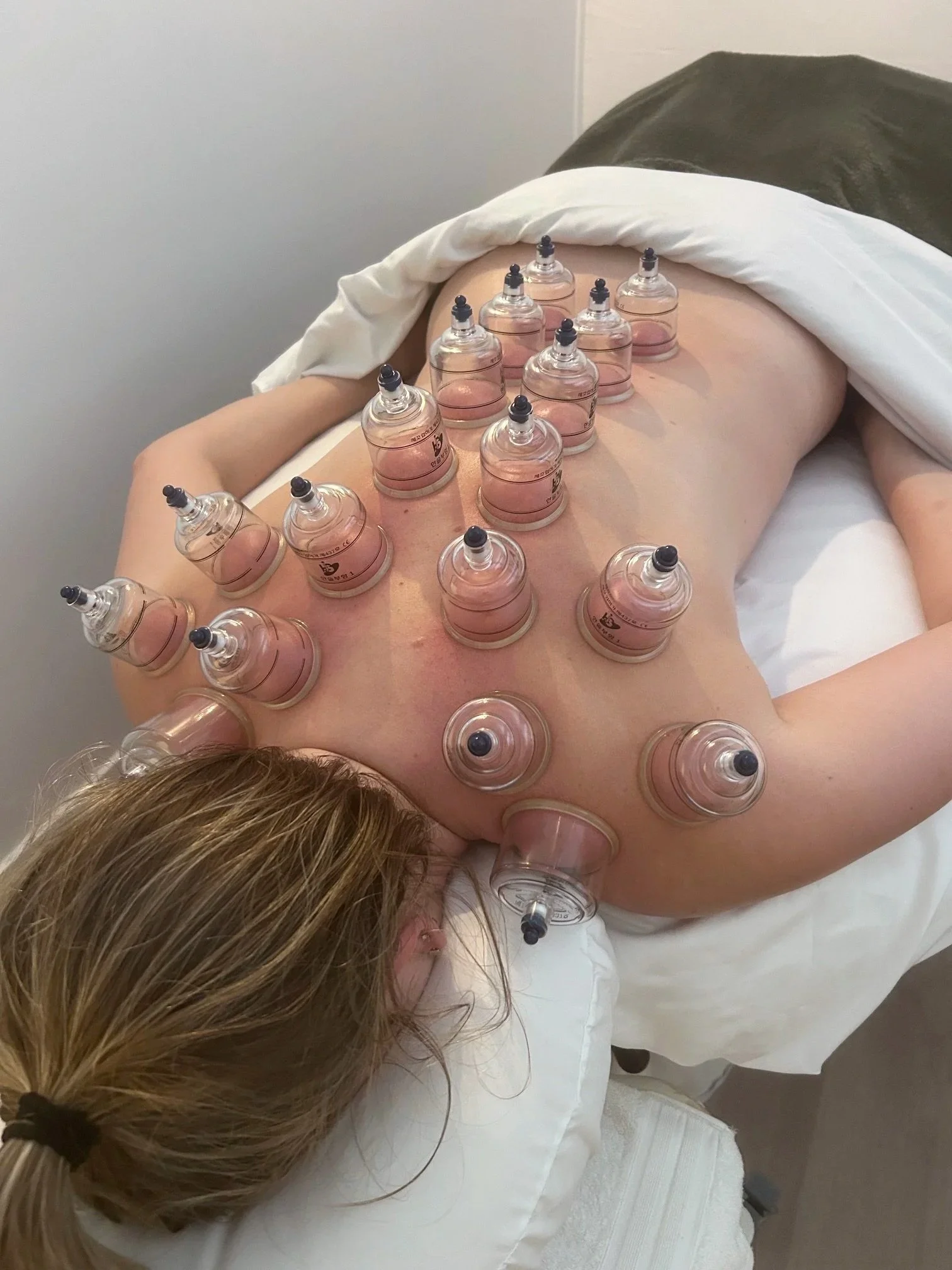 massage3.jpg