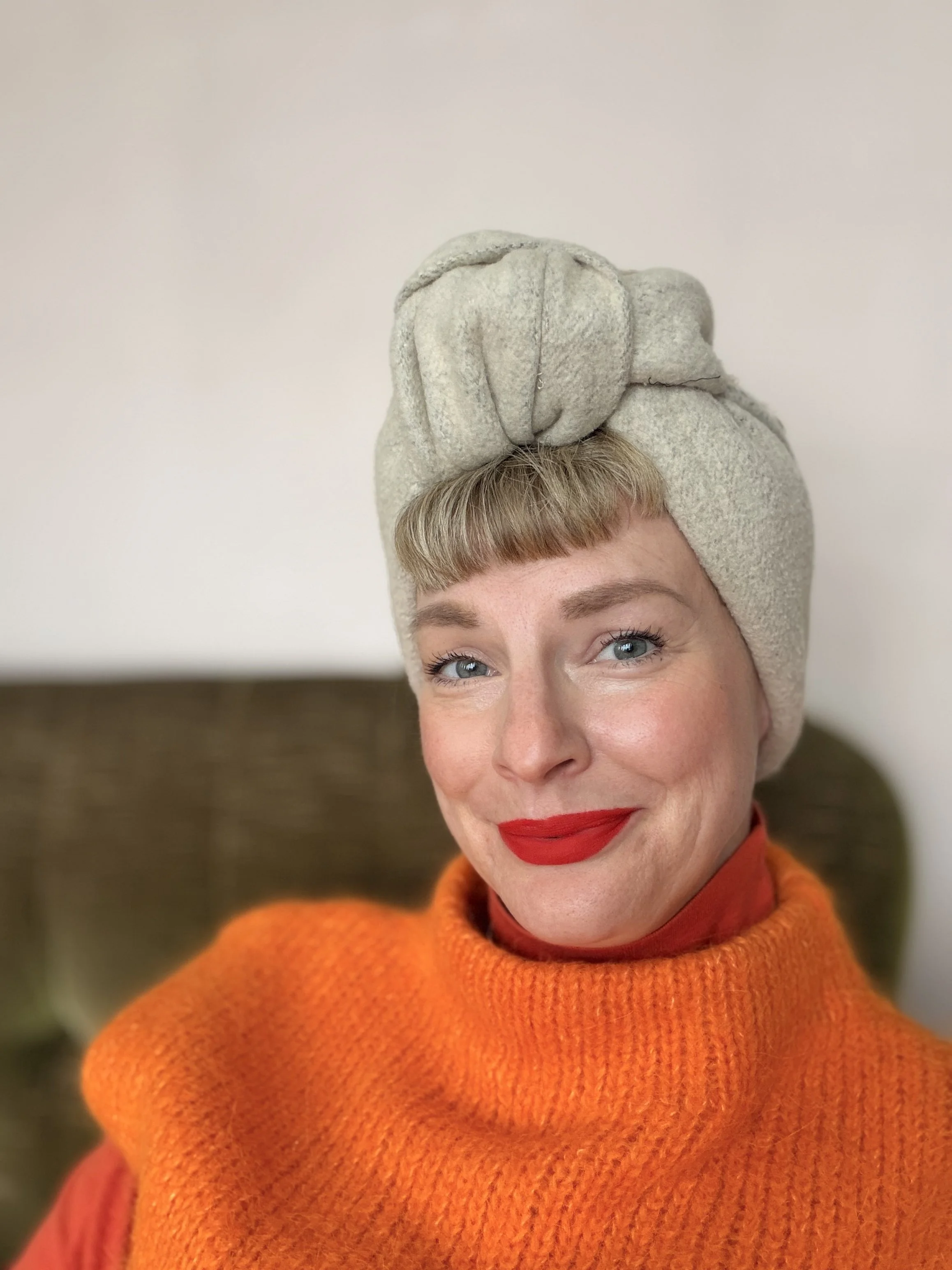 Cornwall Counsellor Hannah in Counselling Studio