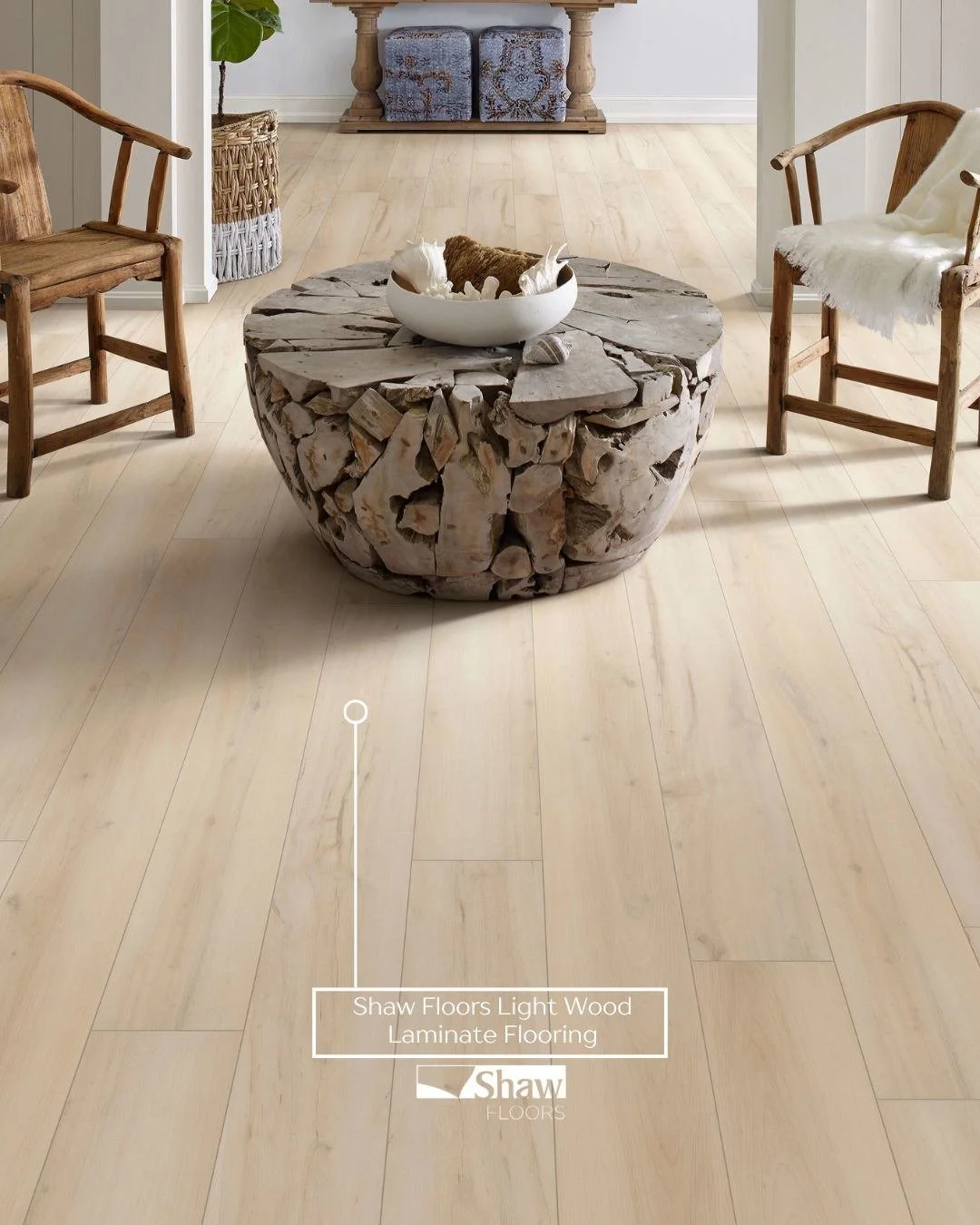Refresh your living room with Shaw Floors light wood laminate flooring. Beautiful, easy to care for, and ideal for everyday living. ✨🪵
#ShawFloors #LaminateFlooring #LightWoodLook #LivingRoomStyle #EasyCareFlooring #HomeDesign