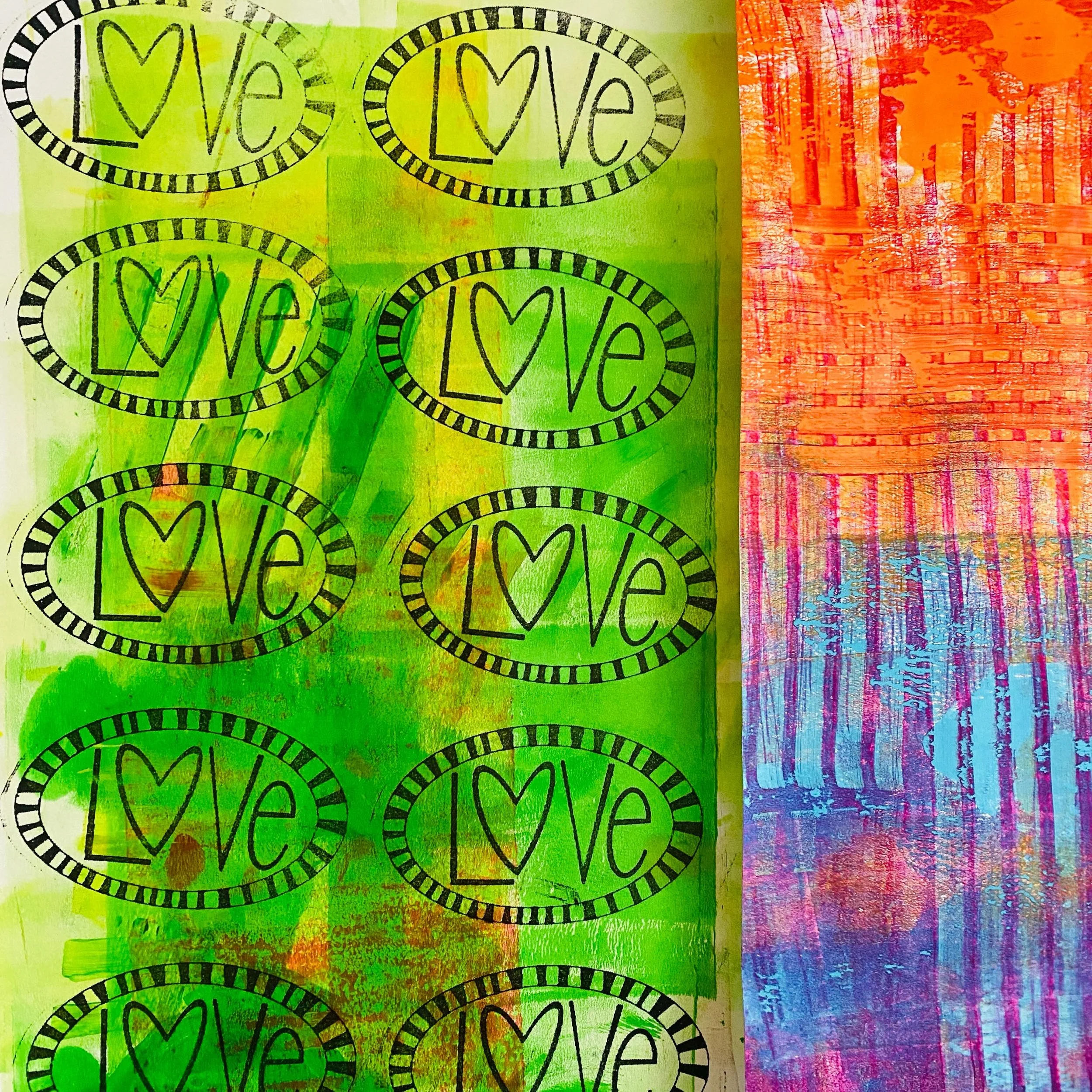 Sending lots of love and artful vibes out to ya!
(@ArtFoamies by @janissigmund and @themoonandthemaker)