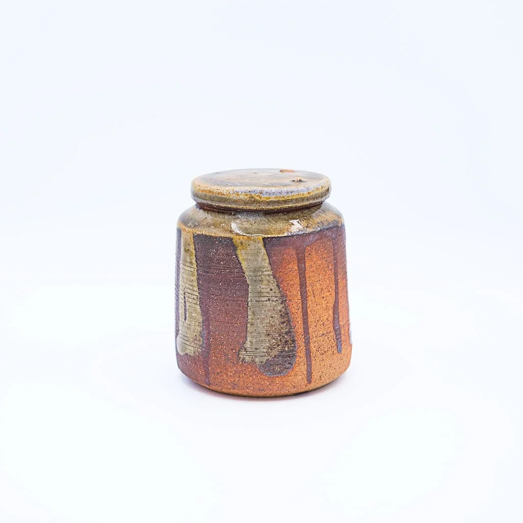 lidded_jar-02.jpg