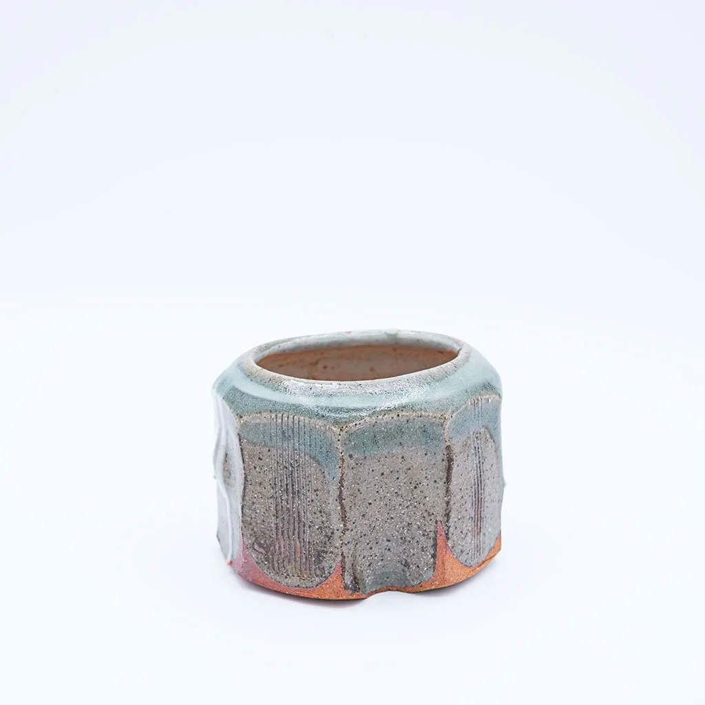small_facet-02.jpg