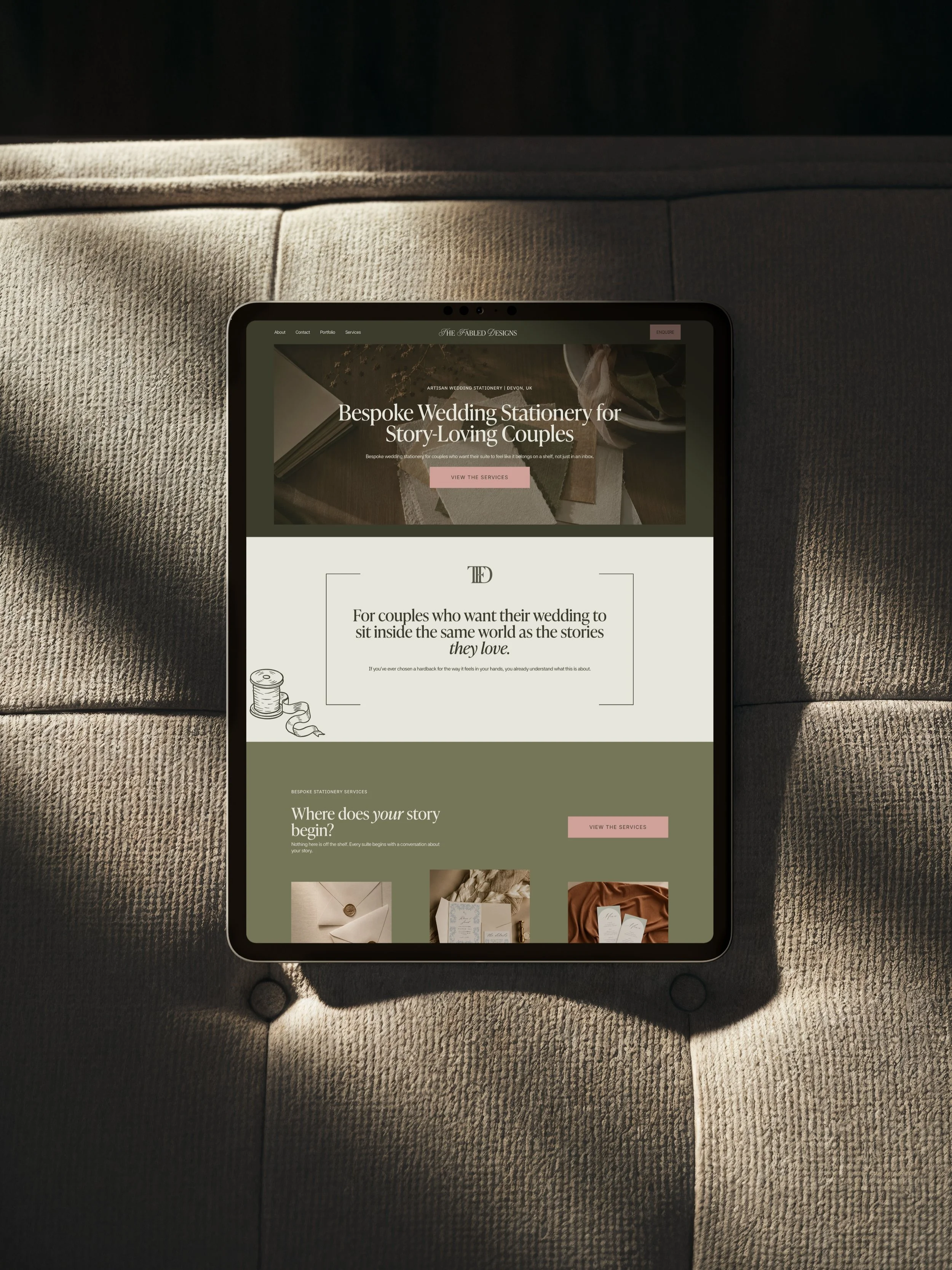 Love and literature 🧡

#branding #branddesign #webdesign