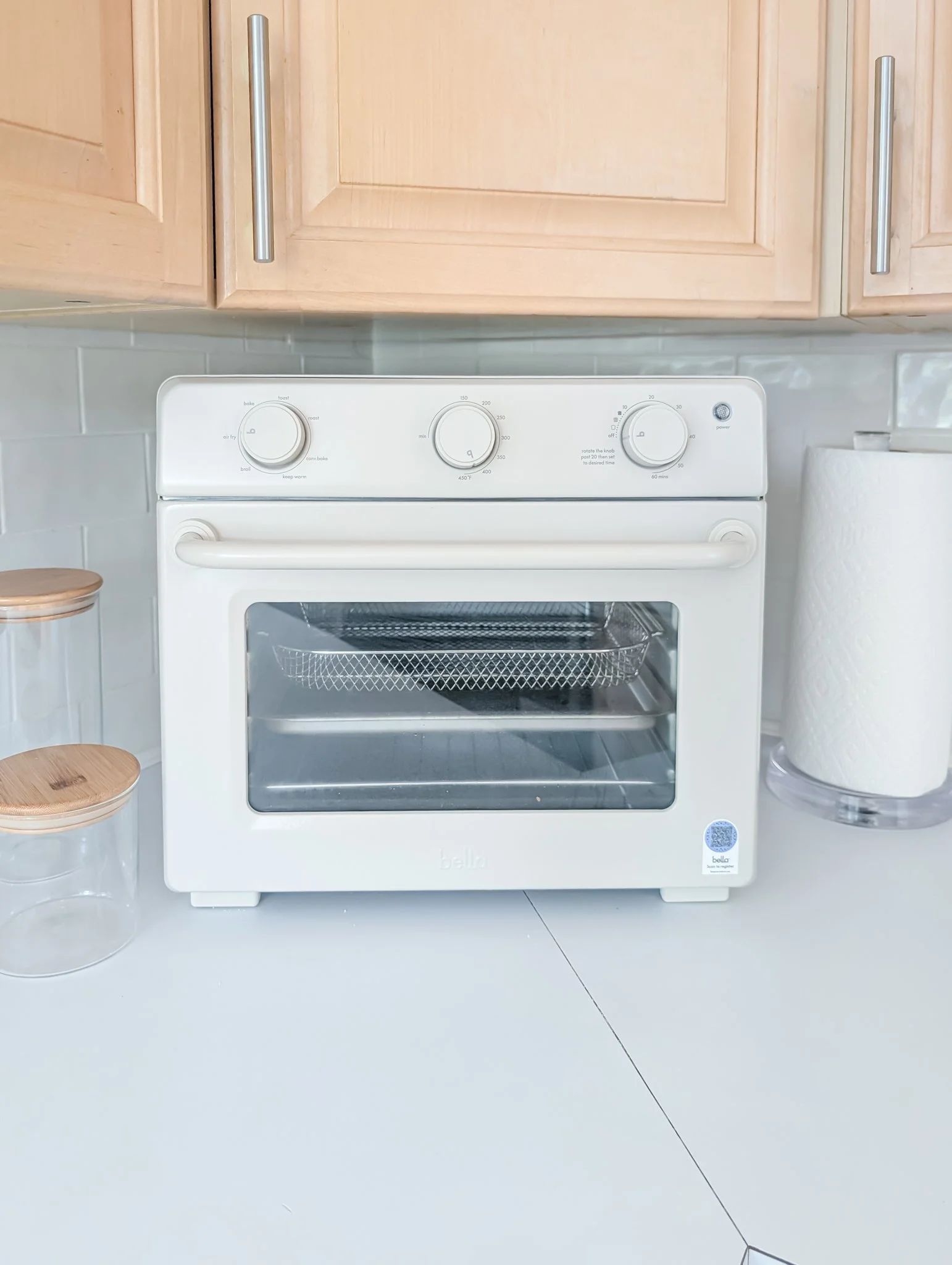 amelia-island-salty-rabbit-kitchen-06-airfryer.jpg