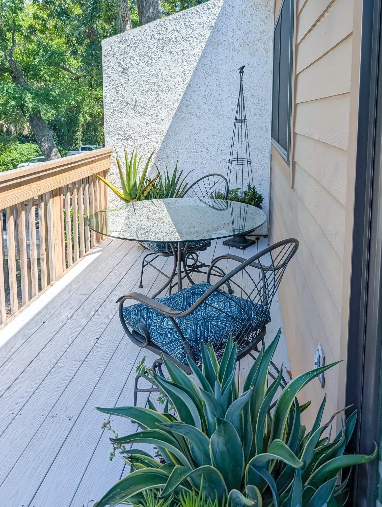 amelia-island-salty-rabbit-private-deck-01.jpg