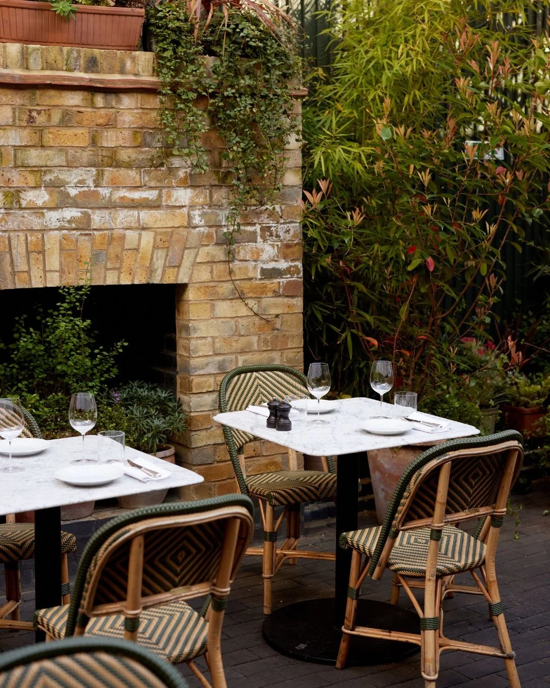 Wild_Notting_Hill_London_Restaurant_Garden.jpg