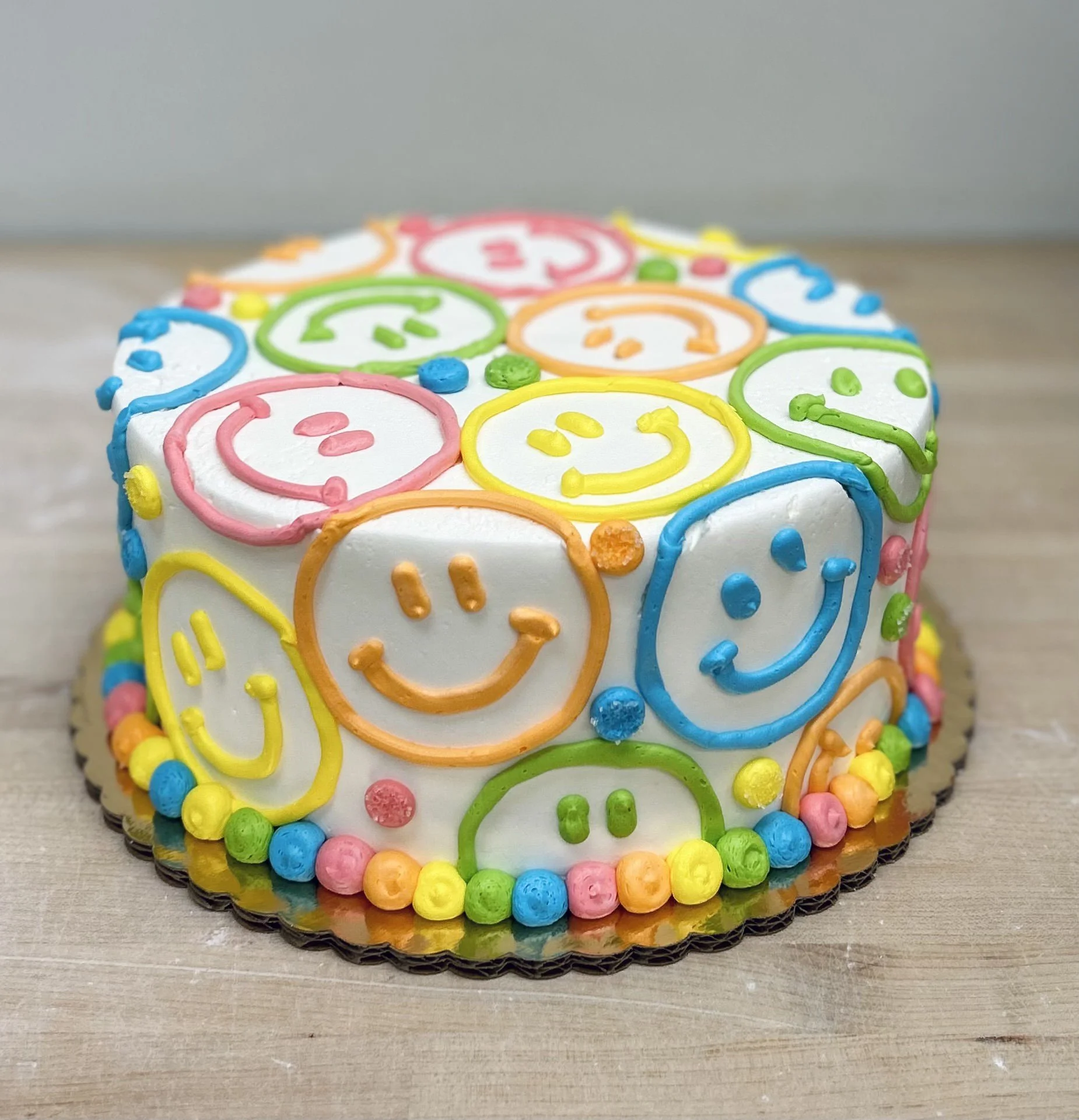 INT-20 Smiley Face Pattern