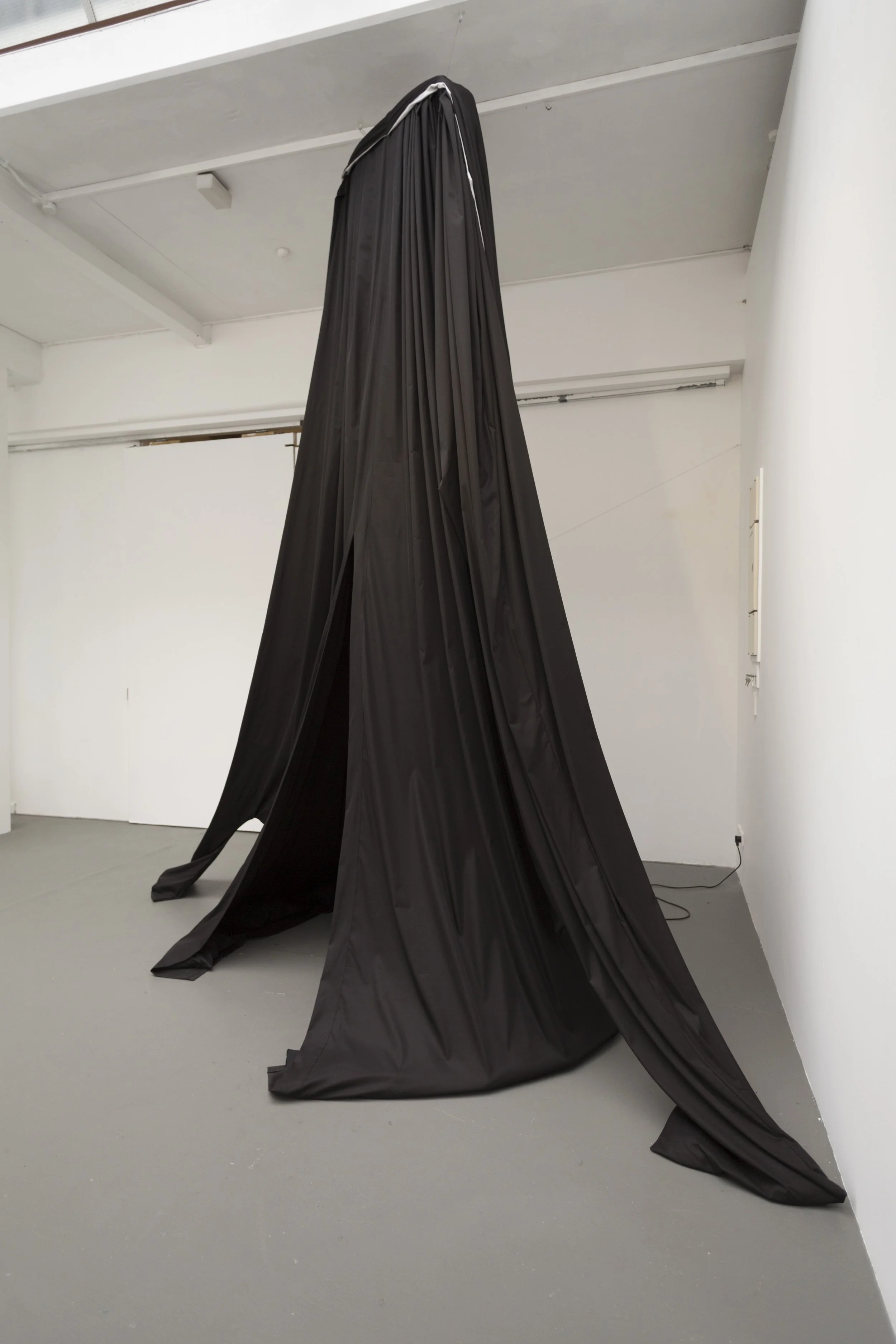 Unter den Talaren (Cloak and Dagger...) - installation view