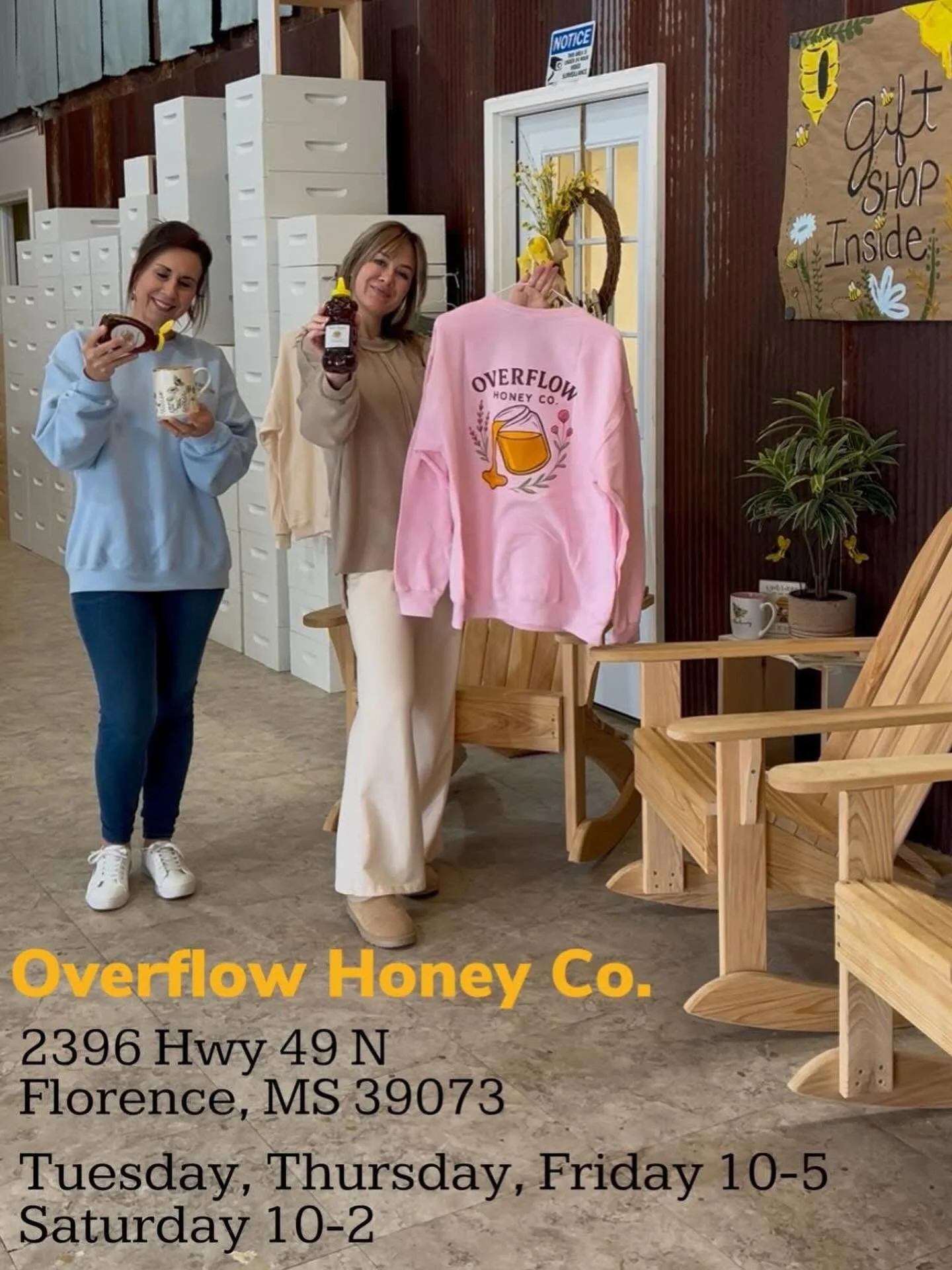 WE ARE OPEN!🐝🍯 
Here&rsquo;s what we recommend for the cold weekend👉🏼
&bull;Honey for your coffee and hot teas☕️🫖 
&bull;Comfy sweatshirts
&bull;Propolis throat spray for a soothed throat