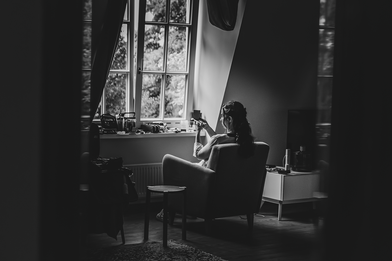 Braut vorbereitung schminken, Hochzeitsfotograf Berlin