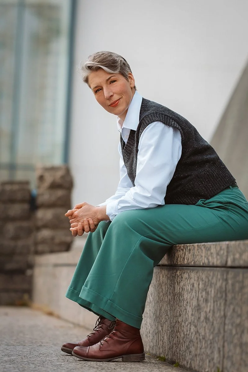 Die Hauptstadtlinse - Hochzeitsfotografin & Business Fotografie aus Berlin - Ehrlich und modern portfolio image 3