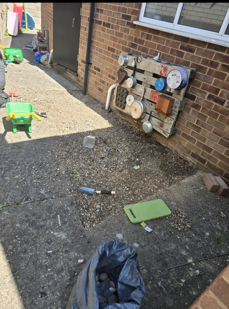 Garden area 1 before pic 2.png
