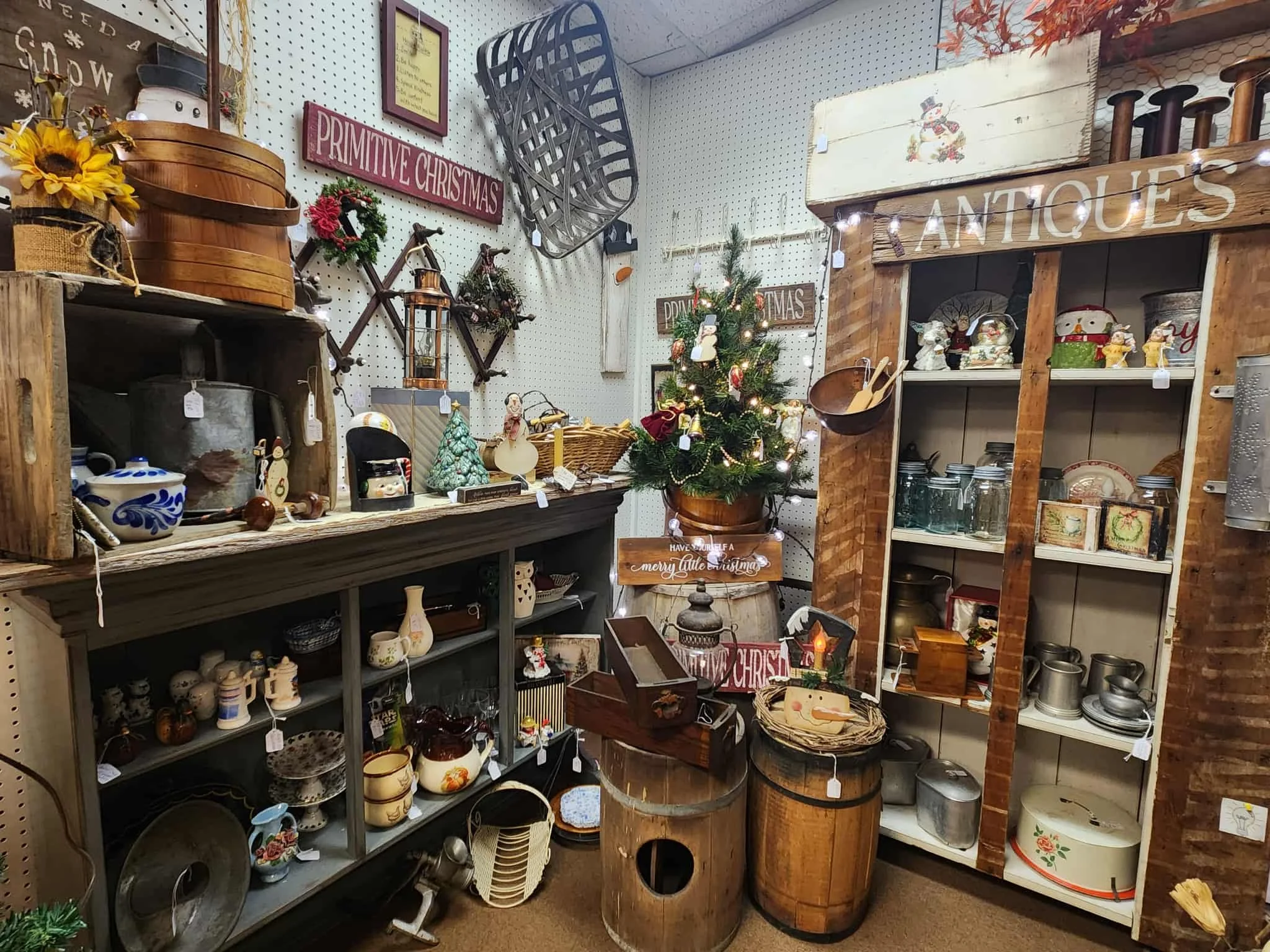 antique store near me, antiques, vintage, collectibles, home decor, antique dealers, vintage clothing, antique lamps, antique mall, antique tools, antique stores near me, antique store morgantown pa, antique shops, morgantown antiques, local antique