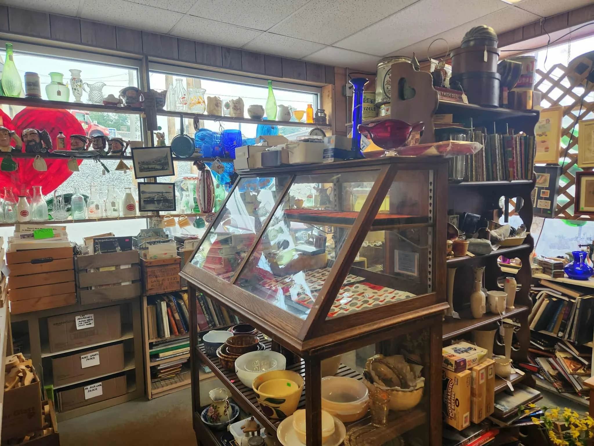 antique store near me, antiques, vintage, collectibles, home decor, antique dealers, vintage clothing, antique lamps, antique mall, antique tools, antique stores near me, antique store morgantown pa, antique shops, morgantown antiques, local antique