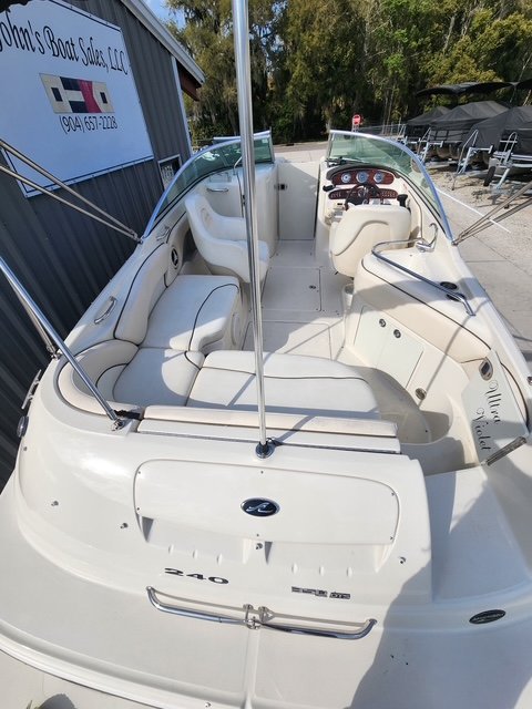 Sea ray 4.JPG