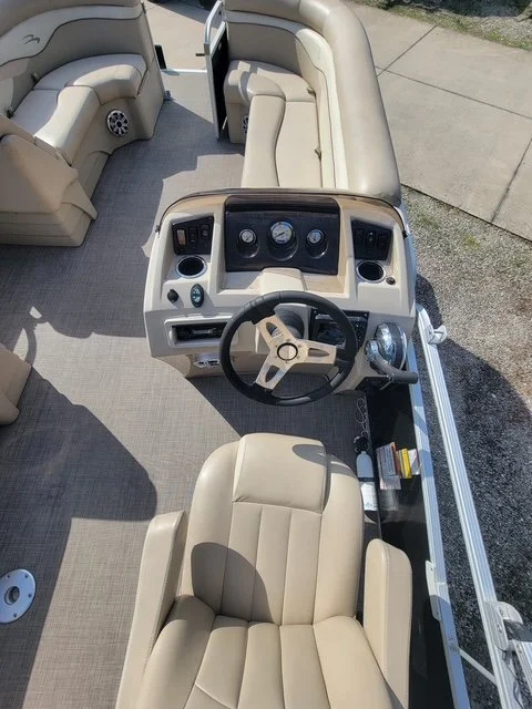 Console with Lowrance depth finder